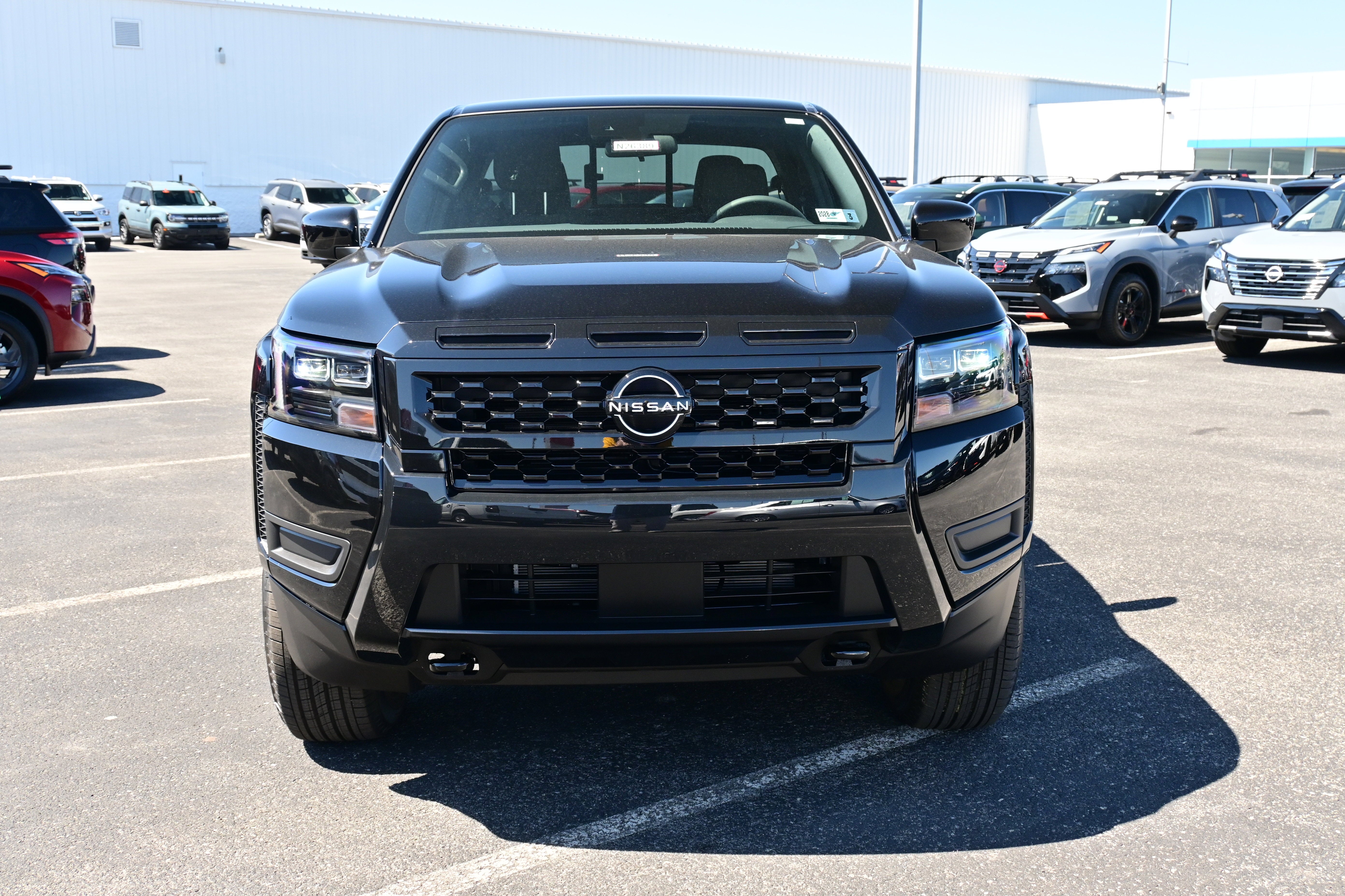 2026 Nissan Frontier Crew Cab SV