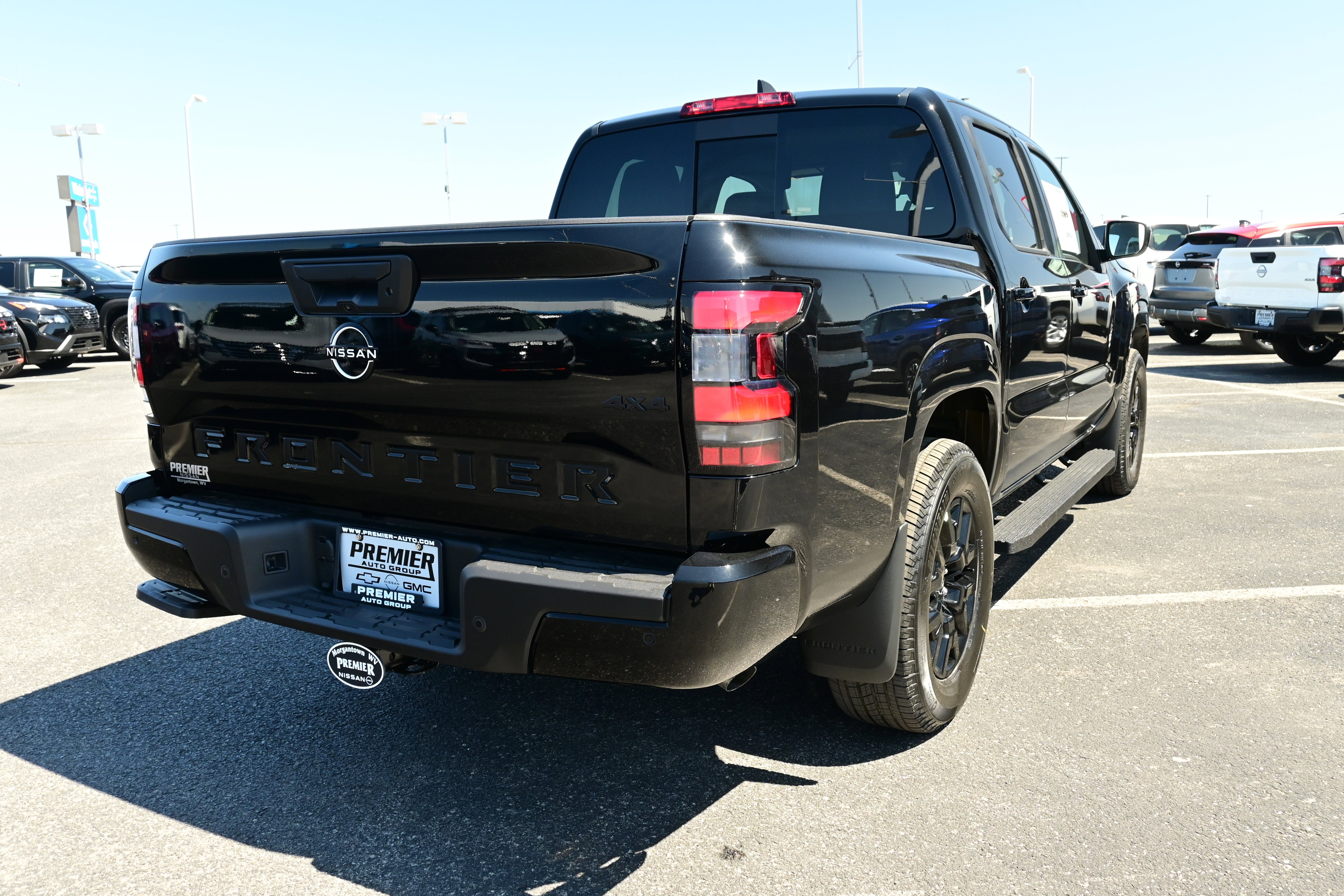 2026 Nissan Frontier Crew Cab SV