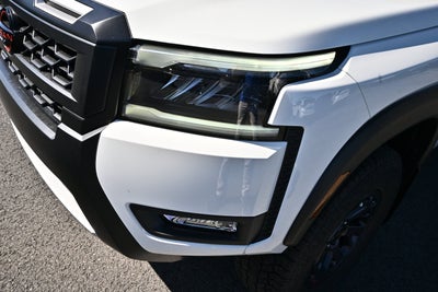 2027 Nissan Frontier Crew Cab PRO-4X®