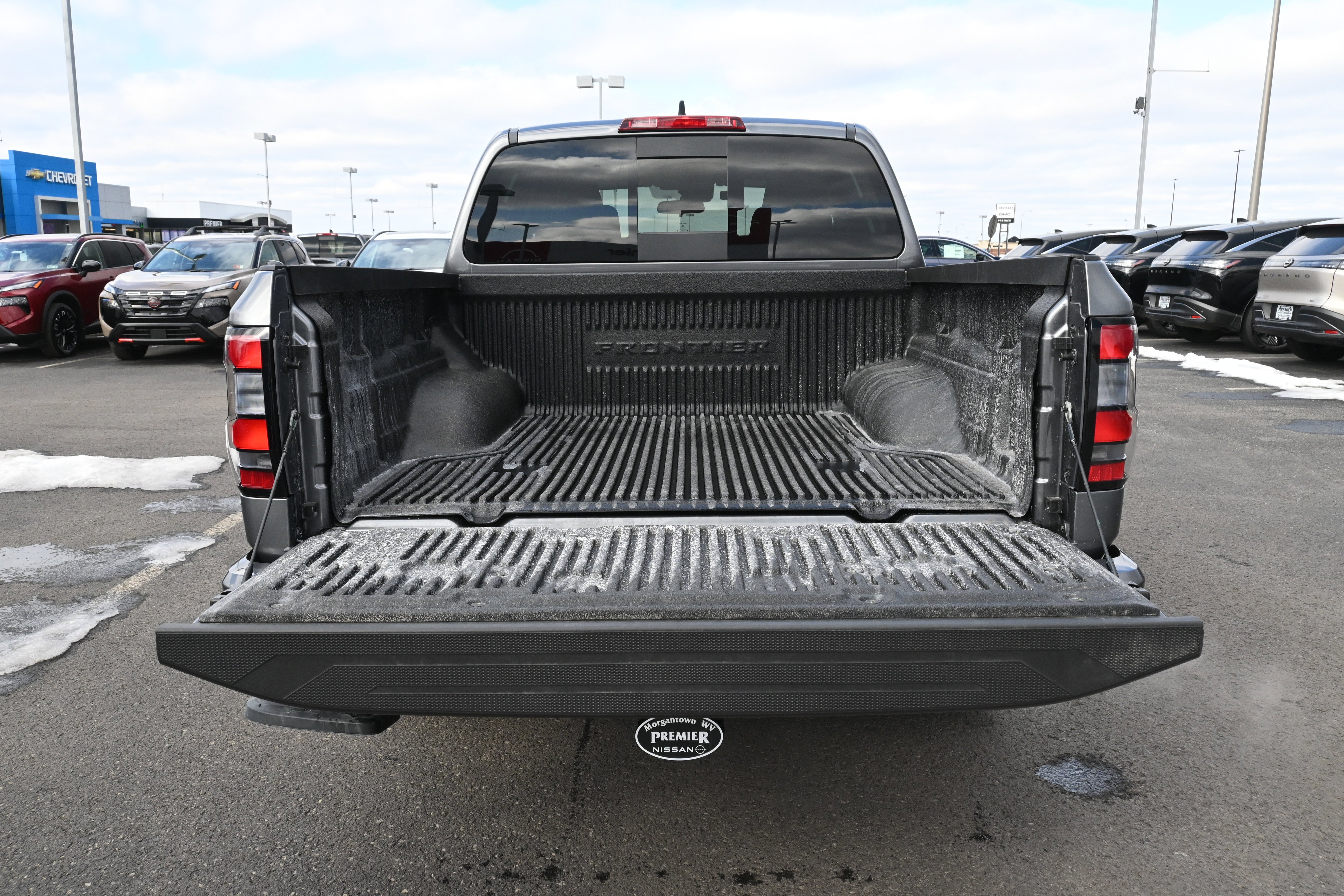 2026 Nissan Frontier Crew Cab SV