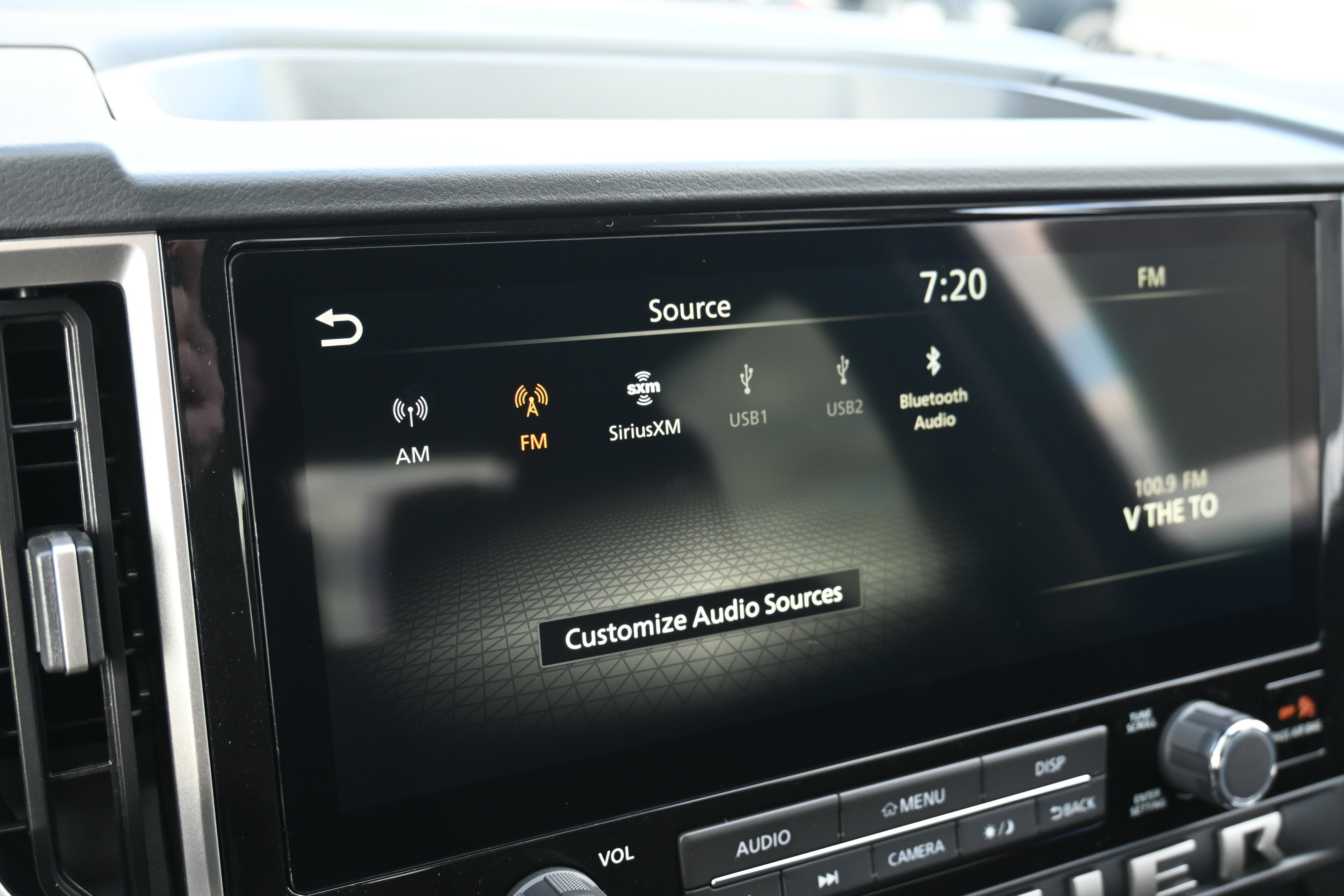 2026 Nissan Frontier Crew Cab SV