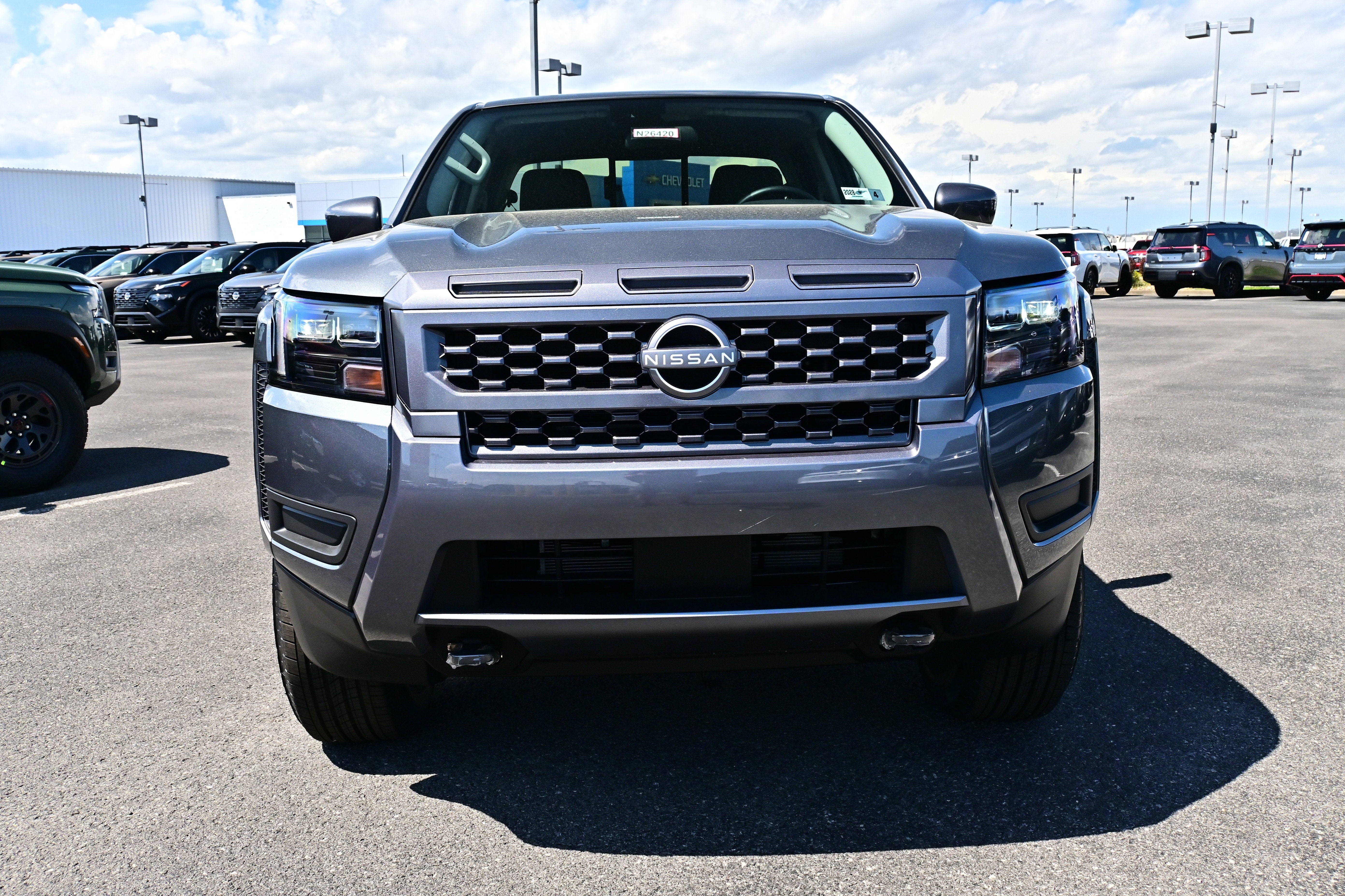 2026 Nissan Frontier SV