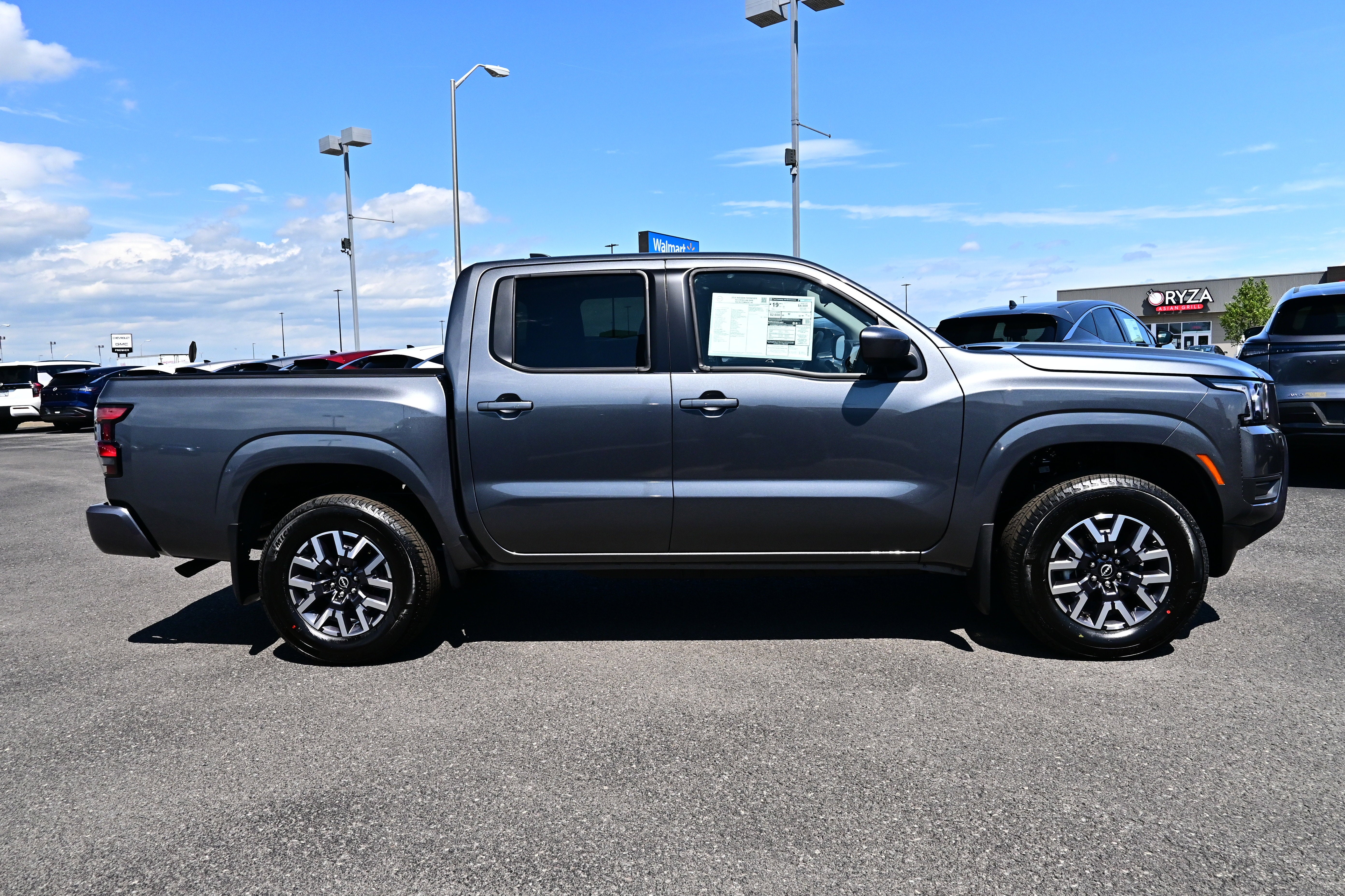 2026 Nissan Frontier SV
