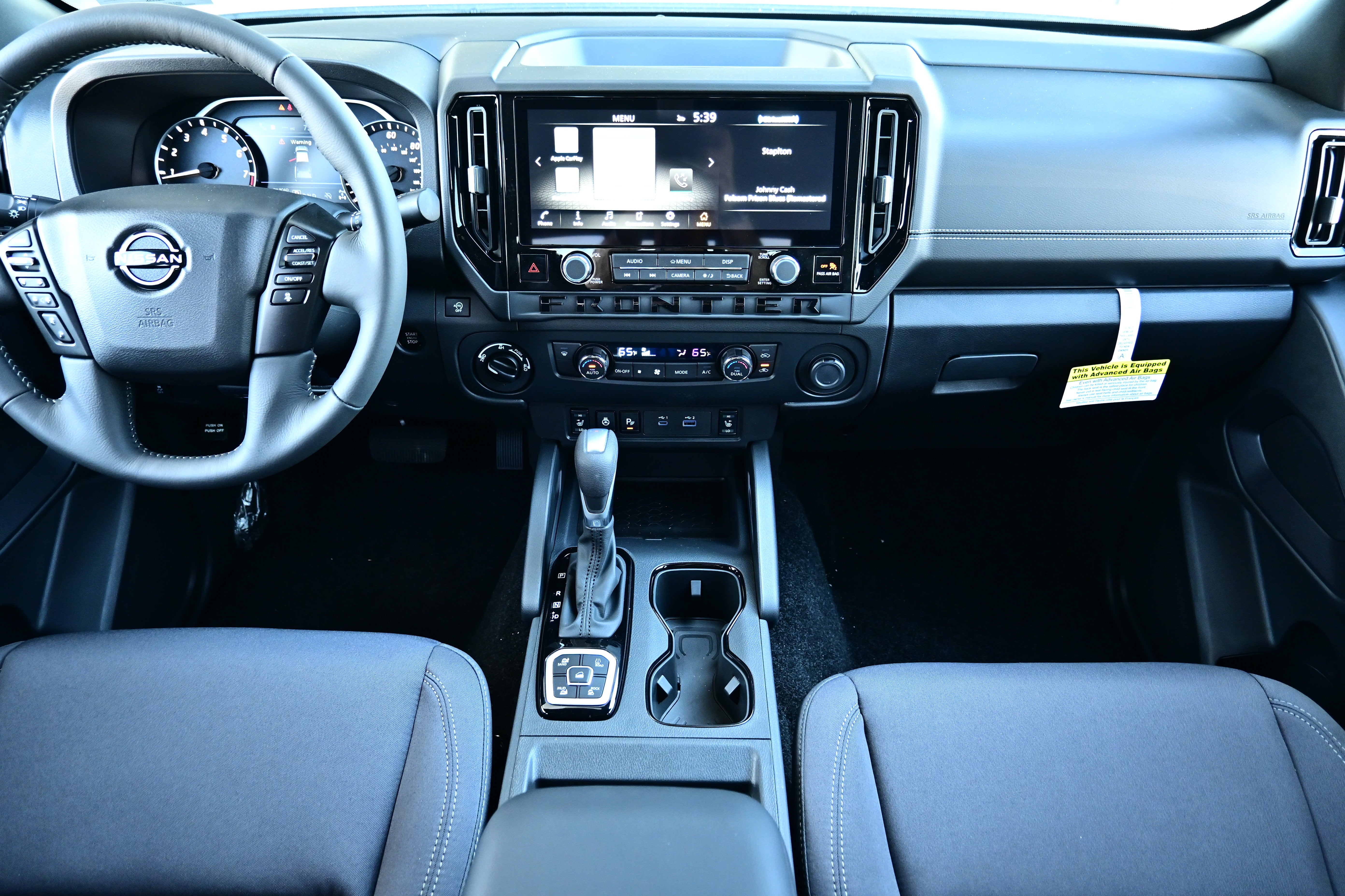 2026 Nissan Frontier Crew Cab SV