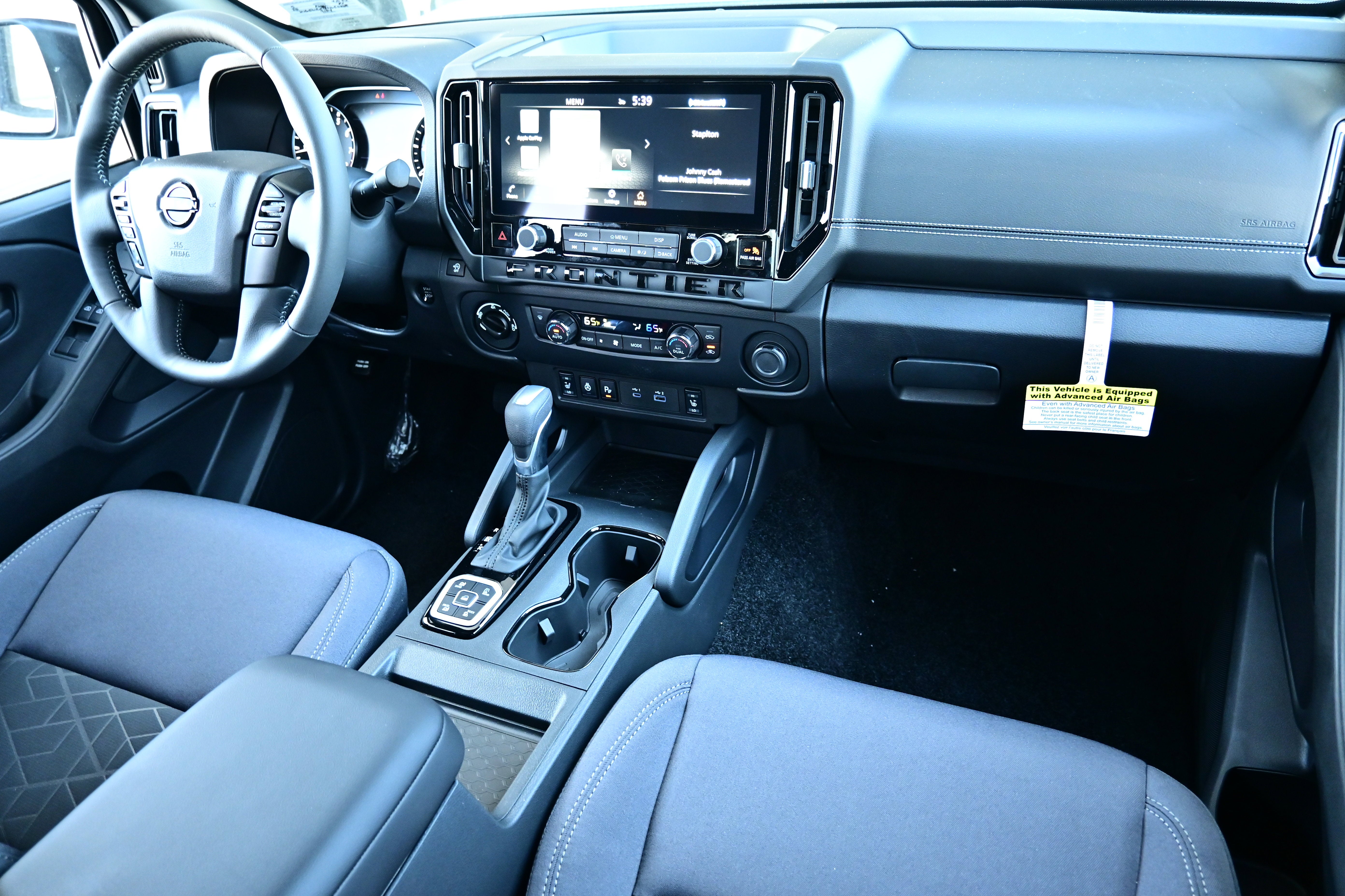 2026 Nissan Frontier Crew Cab SV