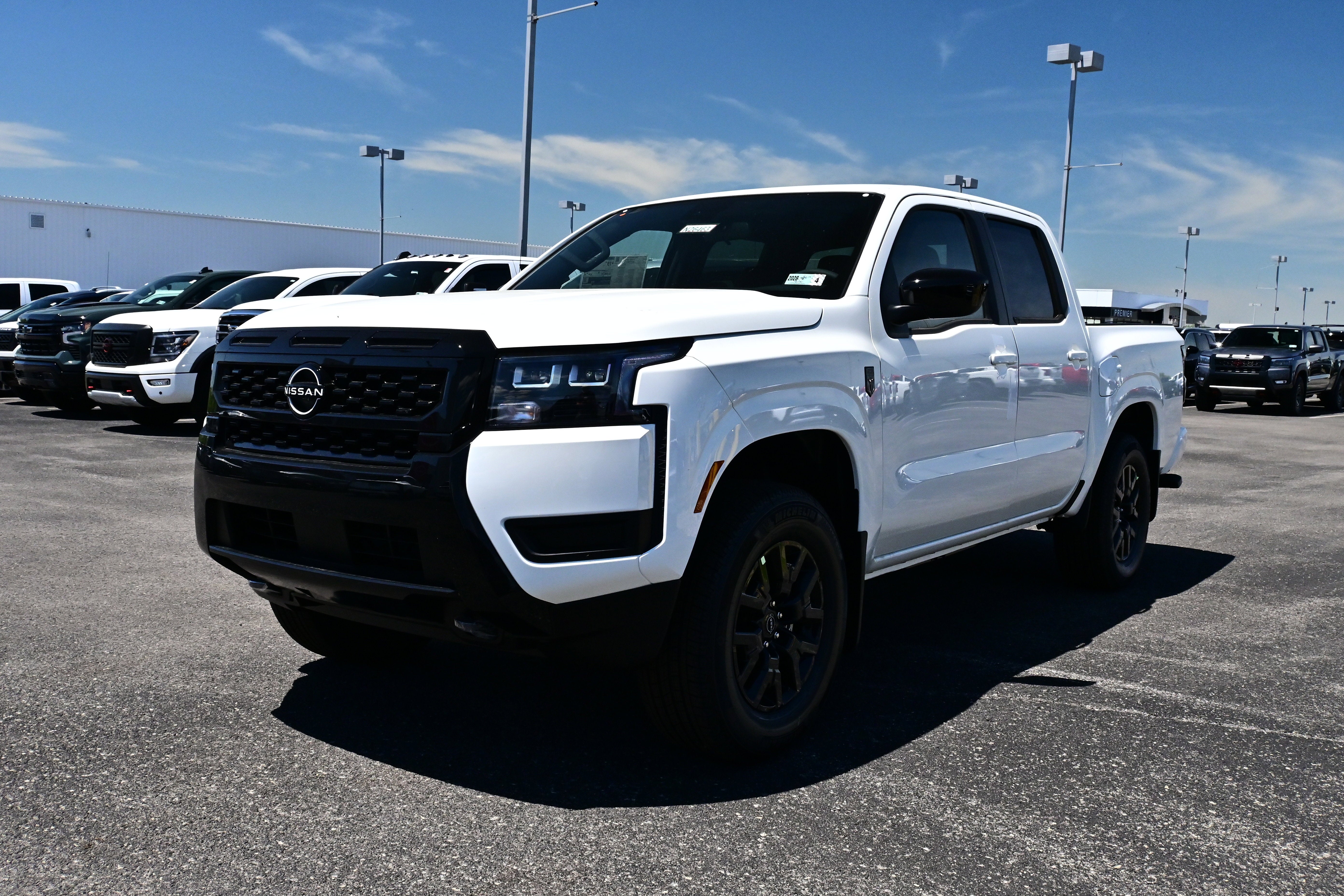 2026 Nissan Frontier Crew Cab SV