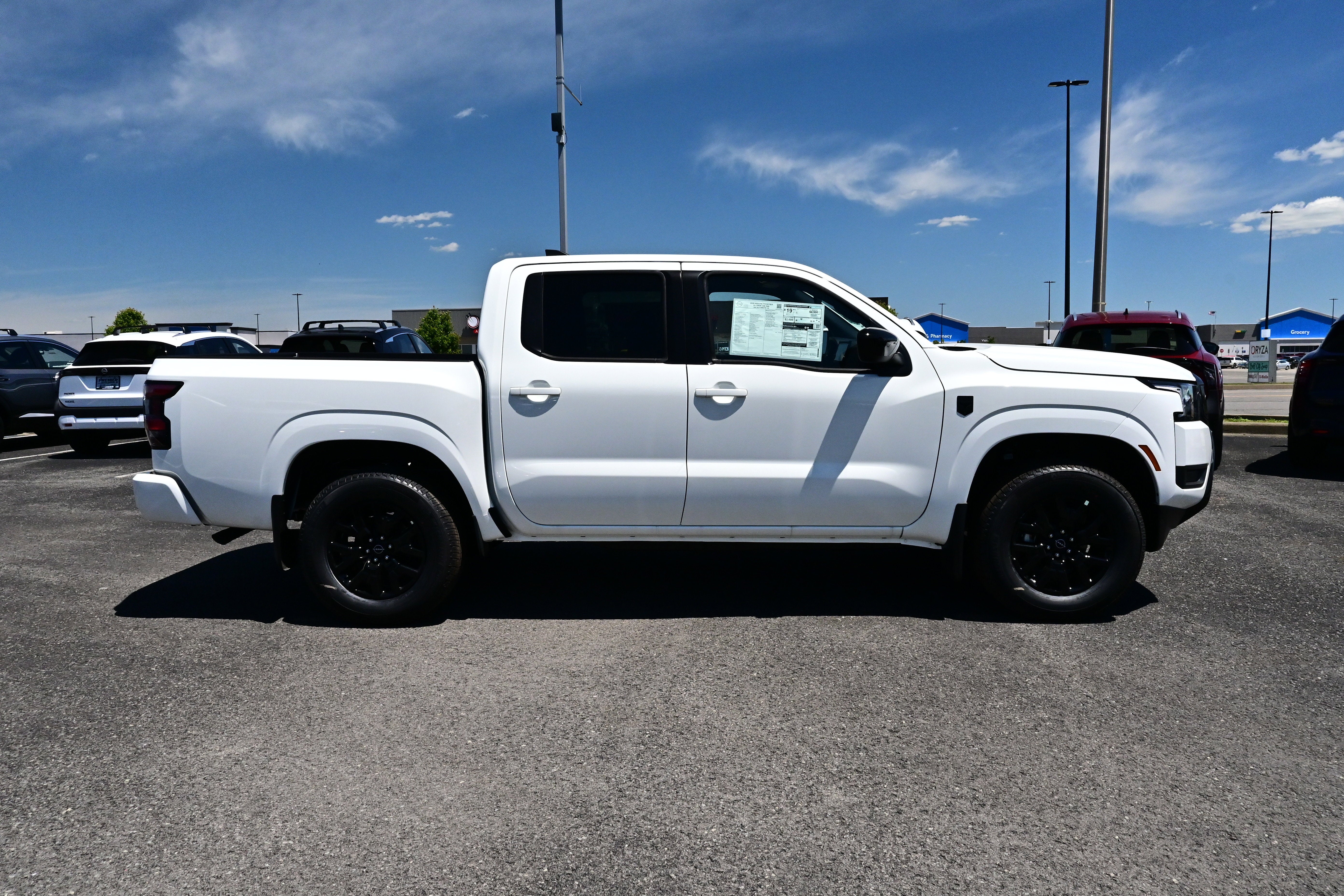 2026 Nissan Frontier Crew Cab SV