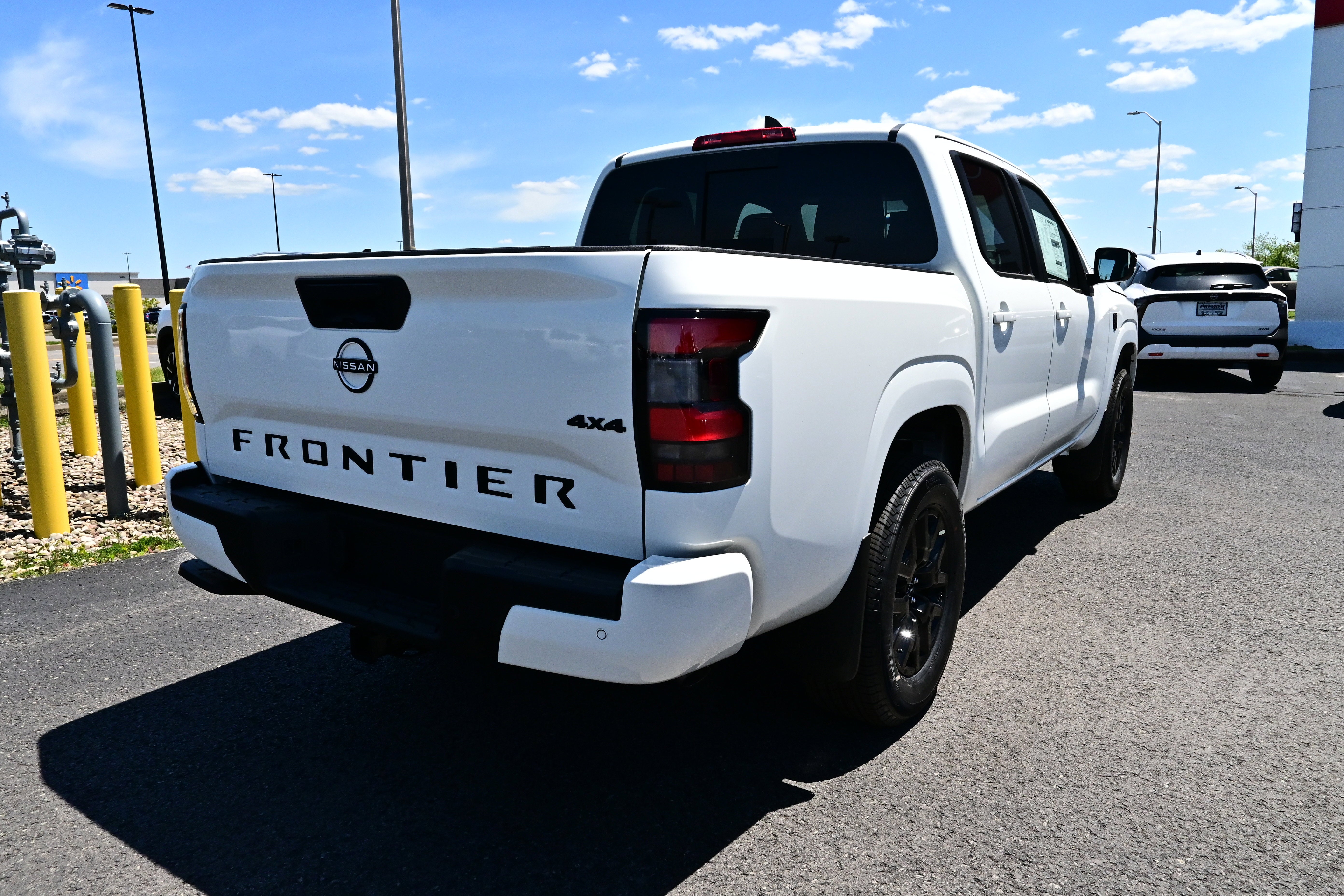 2026 Nissan Frontier Crew Cab SV