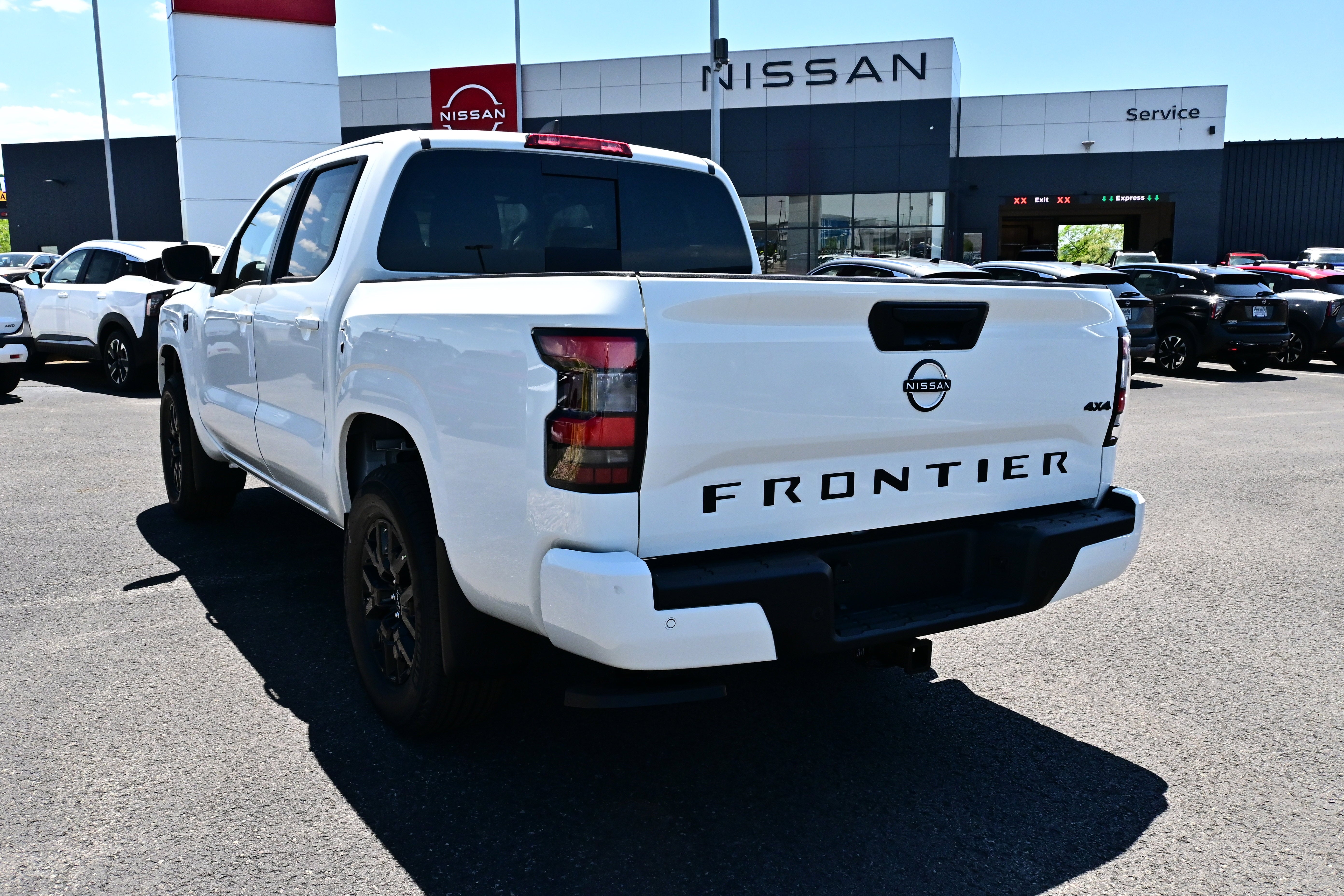 2026 Nissan Frontier Crew Cab SV