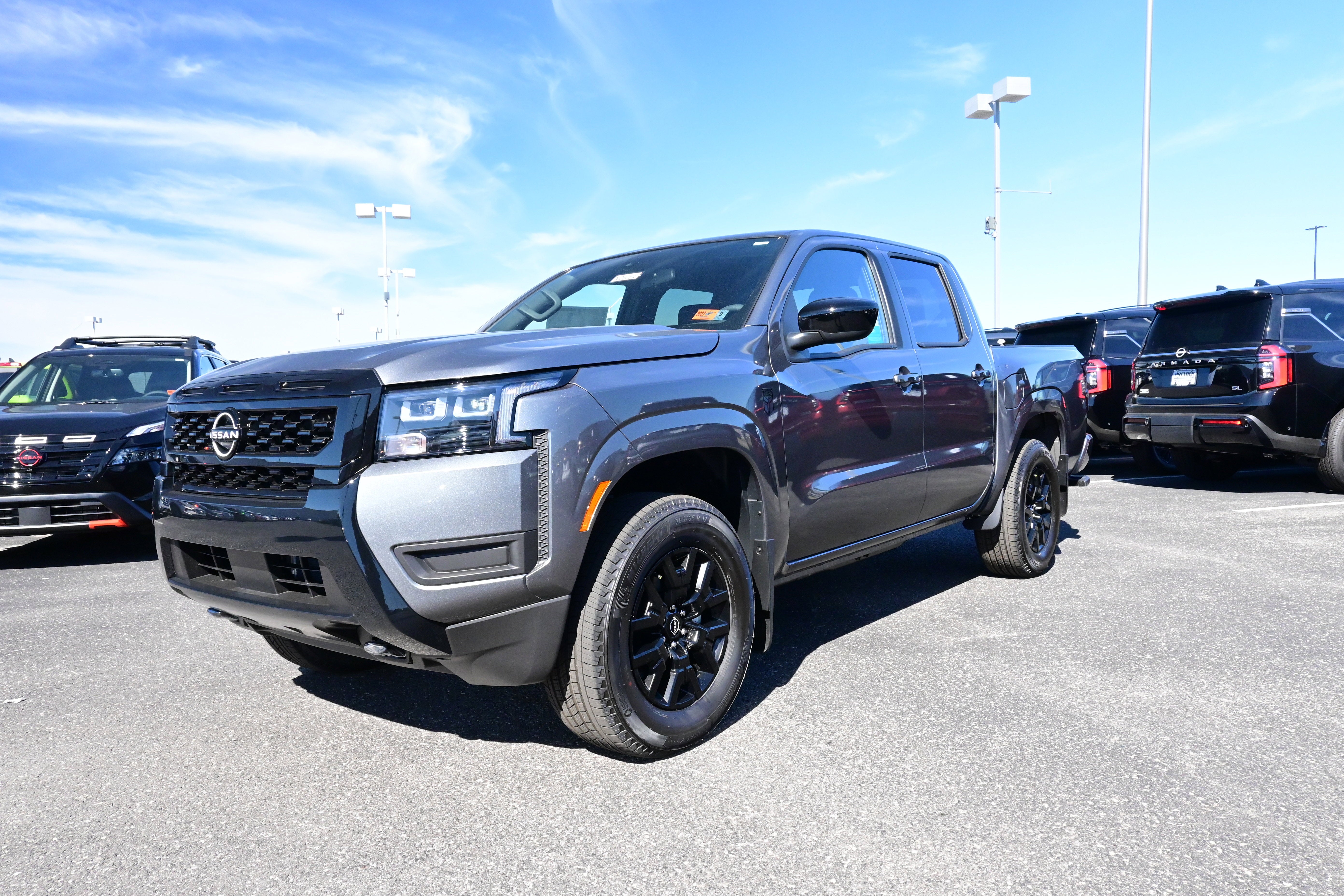2026 Nissan Frontier Crew Cab SV