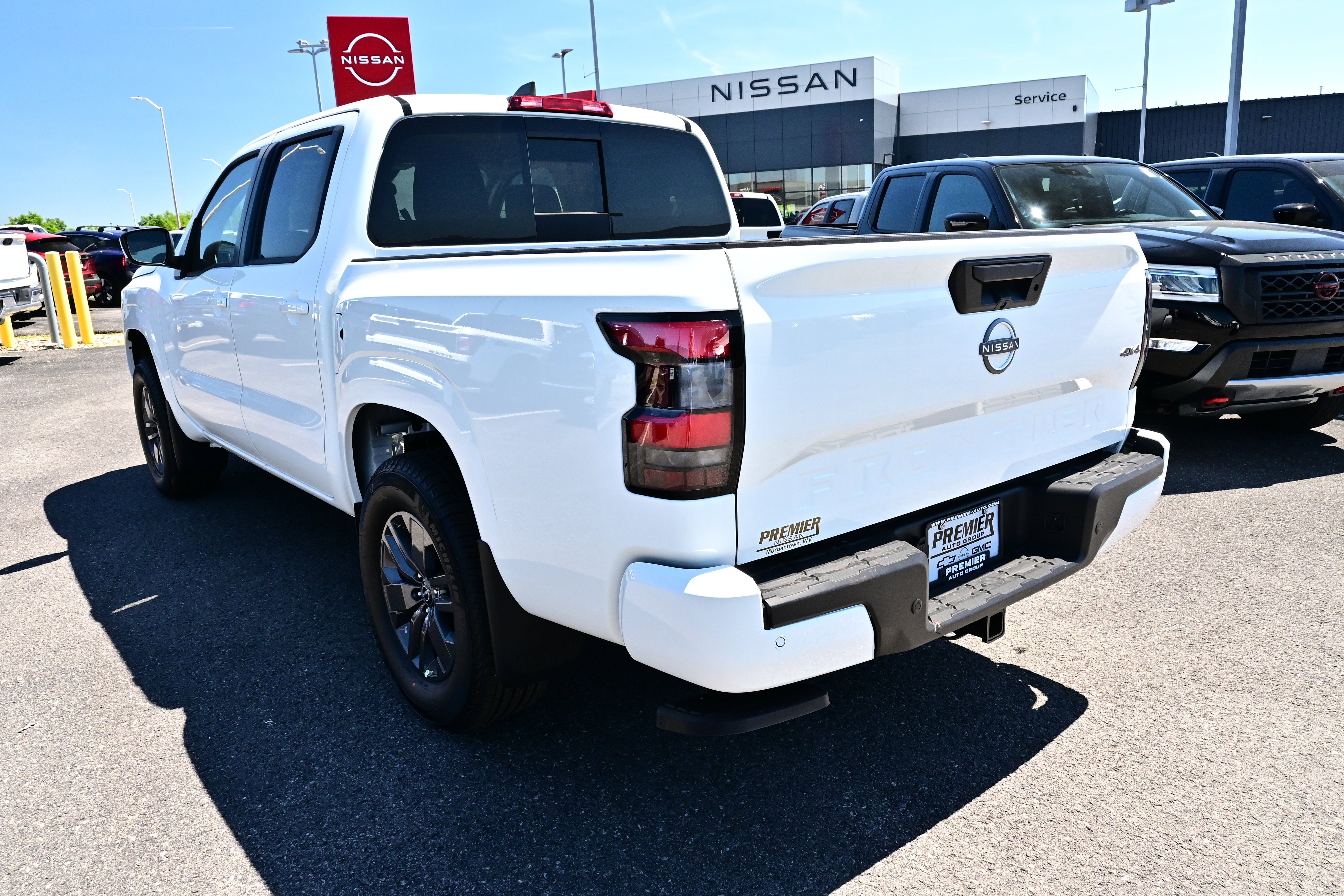2026 Nissan Frontier Crew Cab SV