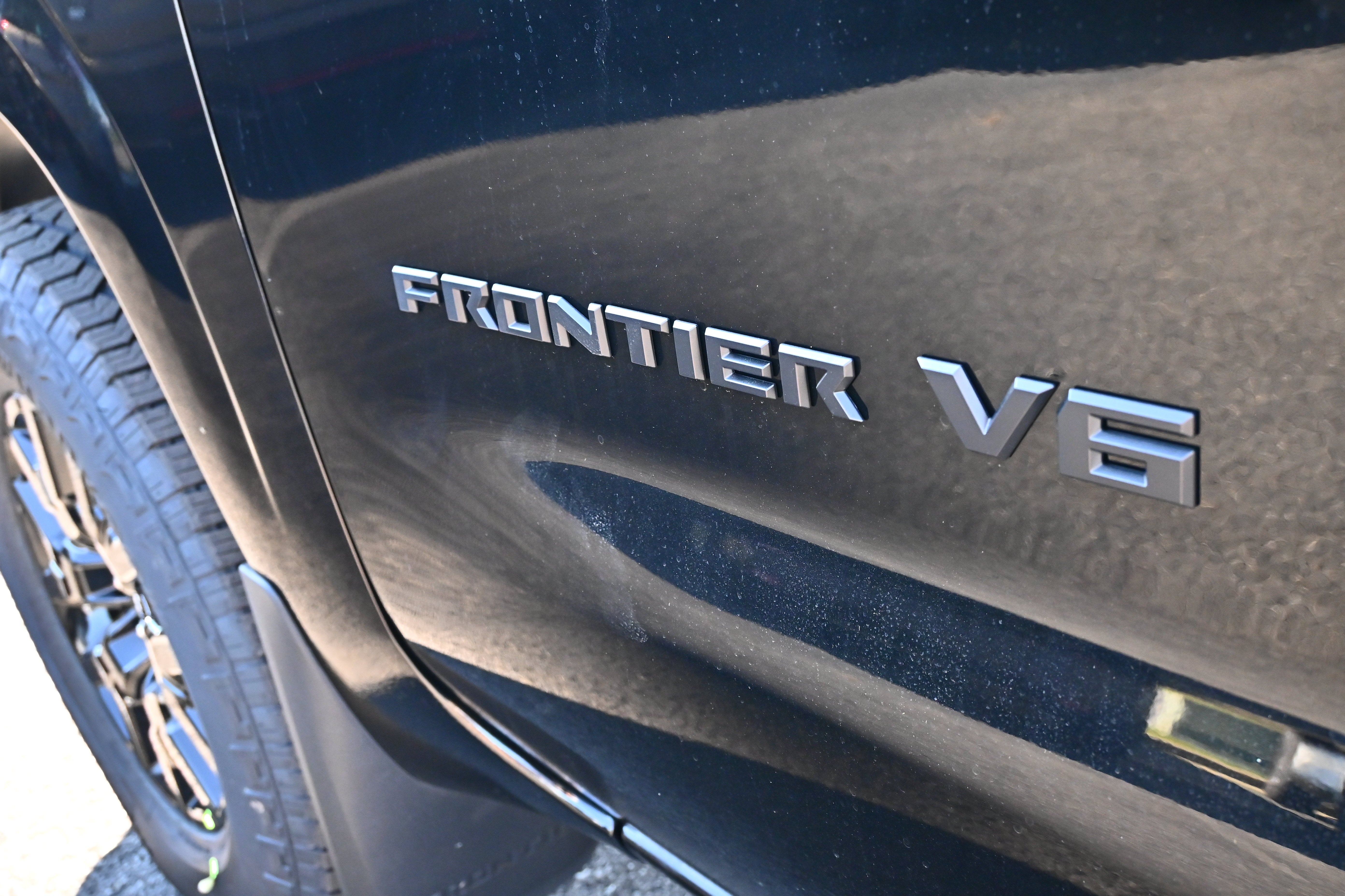 2027 Nissan Frontier Crew Cab SV