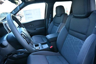 2027 Nissan Frontier Crew Cab SV