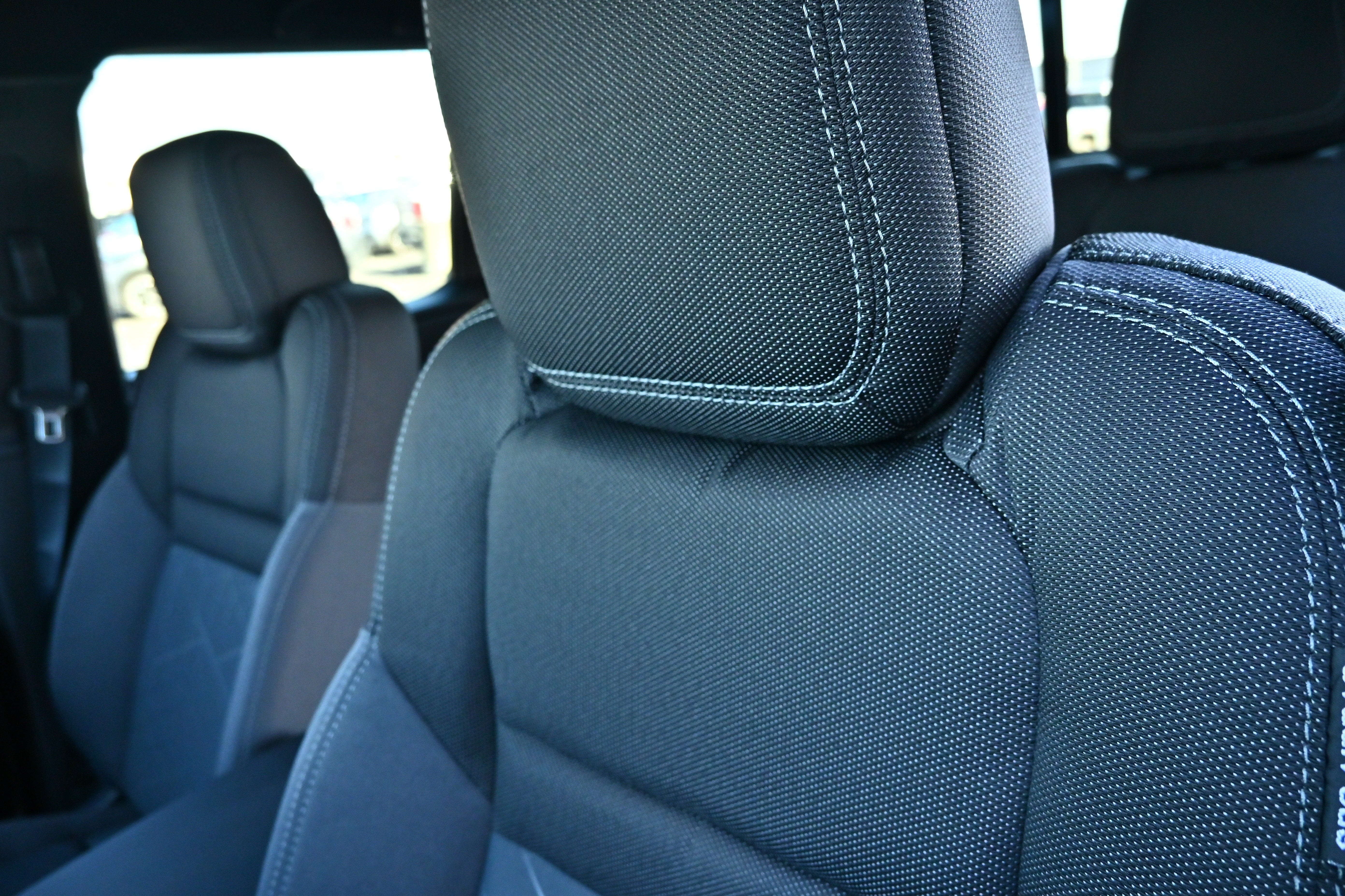 2027 Nissan Frontier Crew Cab SV