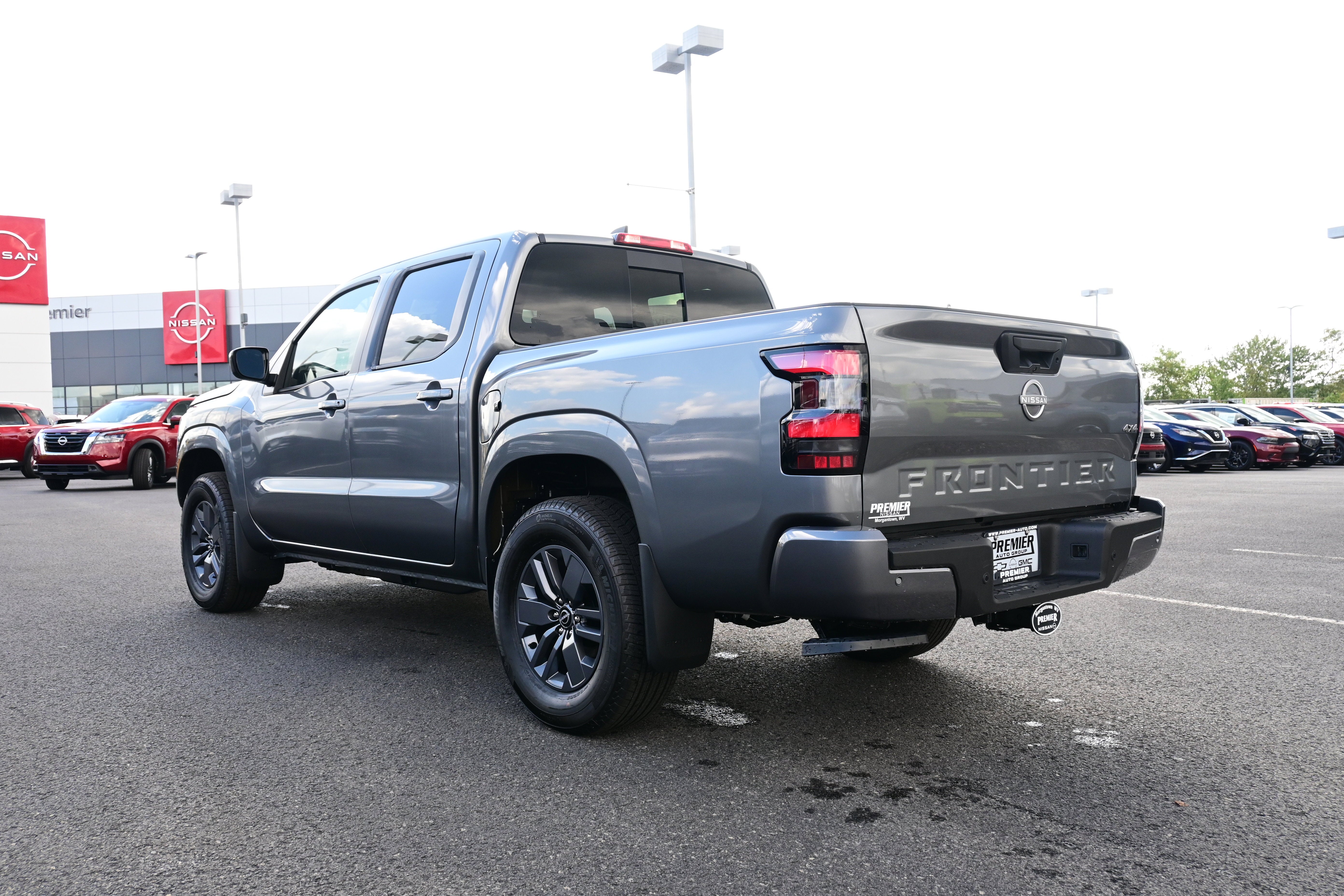 2026 Nissan Frontier Crew Cab SV