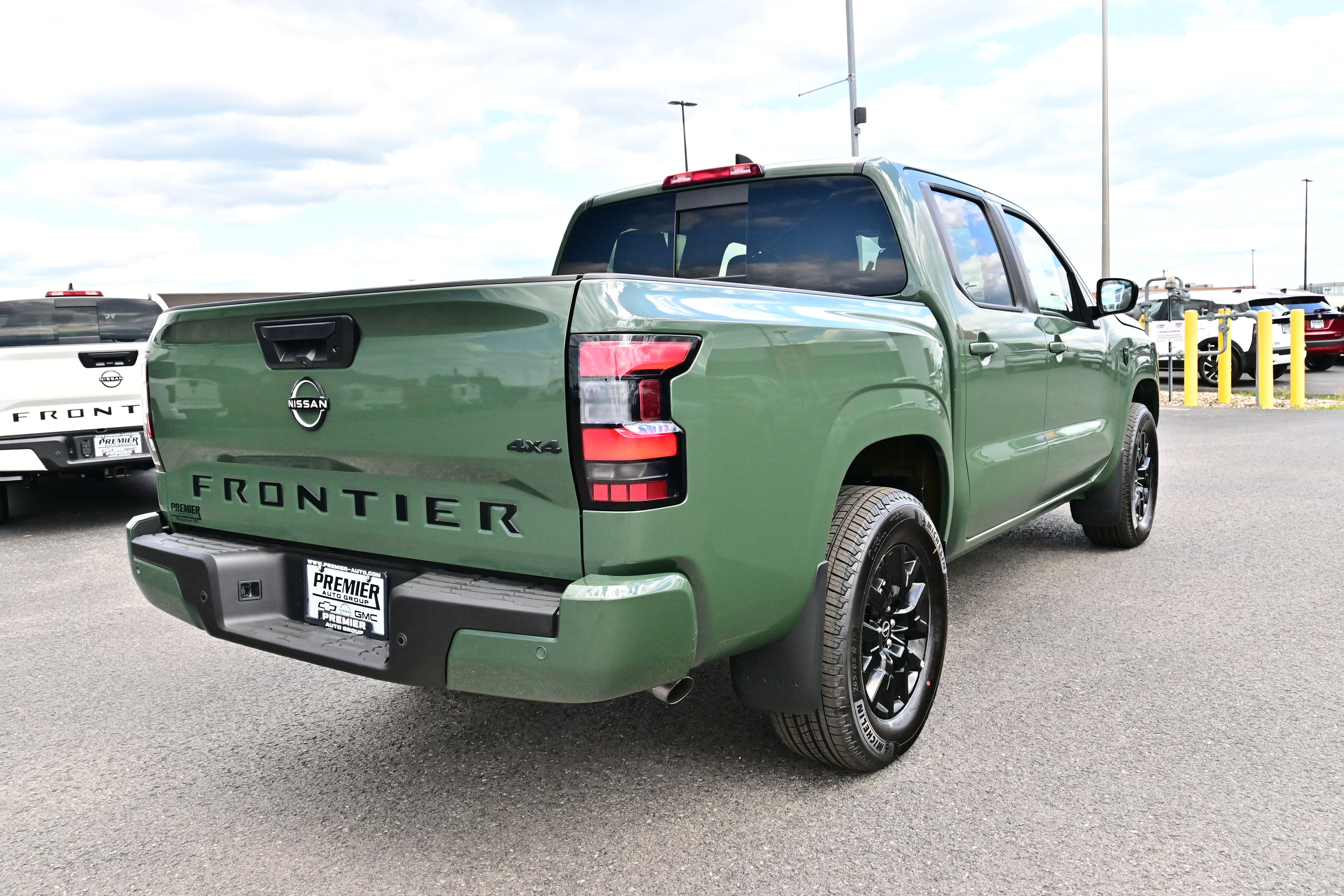 2026 Nissan Frontier Crew Cab SV
