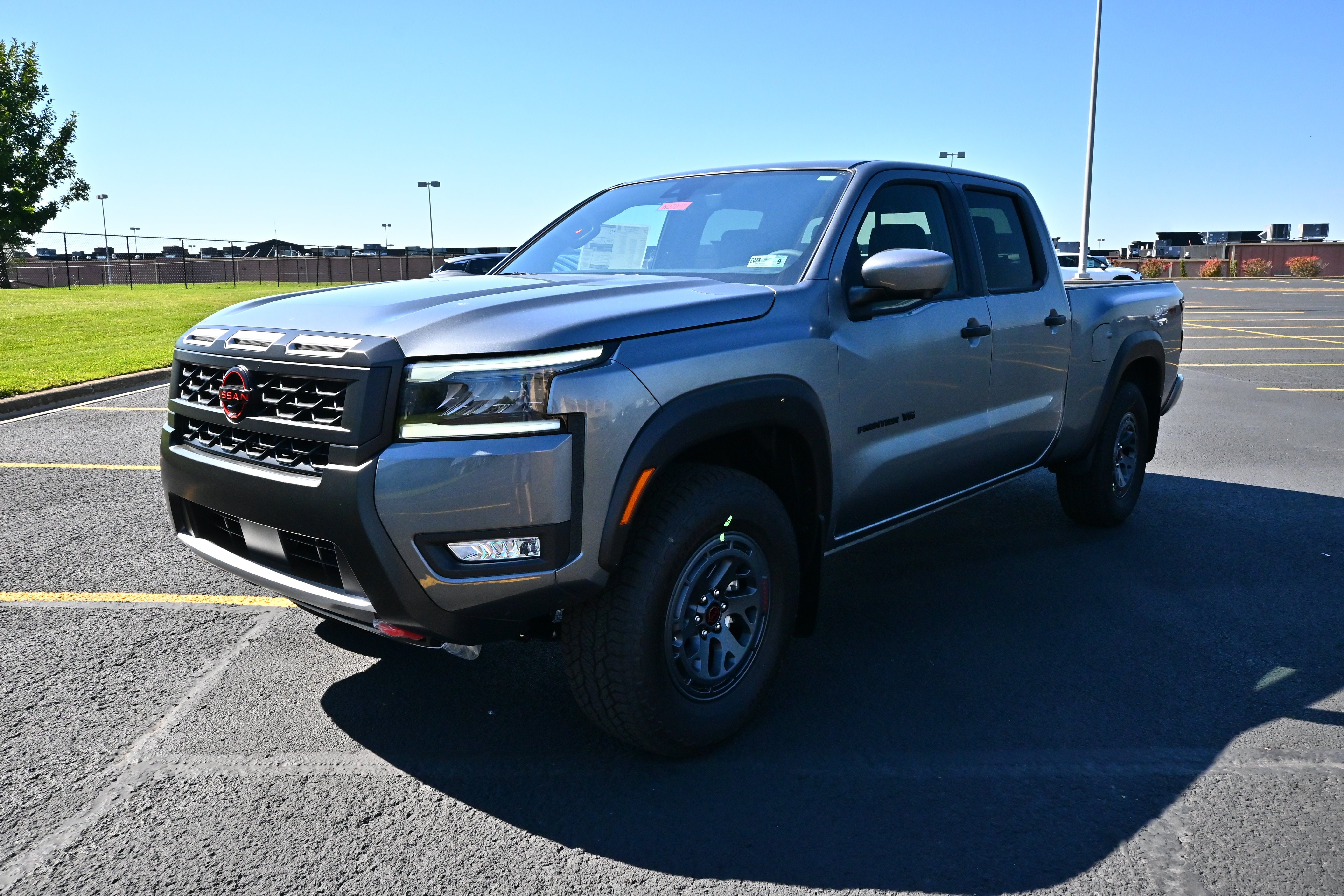 2027 Nissan Frontier Crew Cab PRO-4X® Long Bed