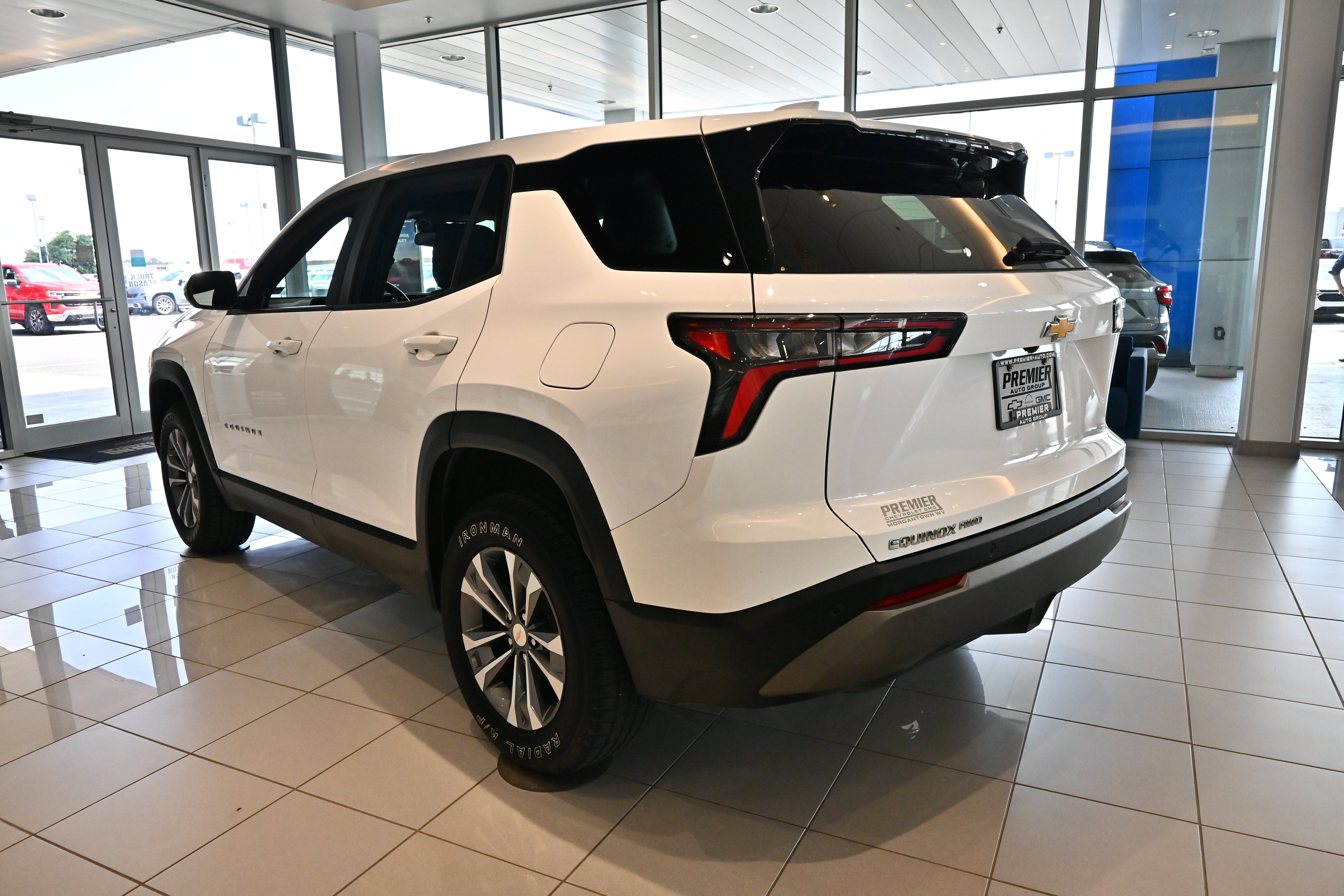 2026 Chevrolet Equinox AWD LT