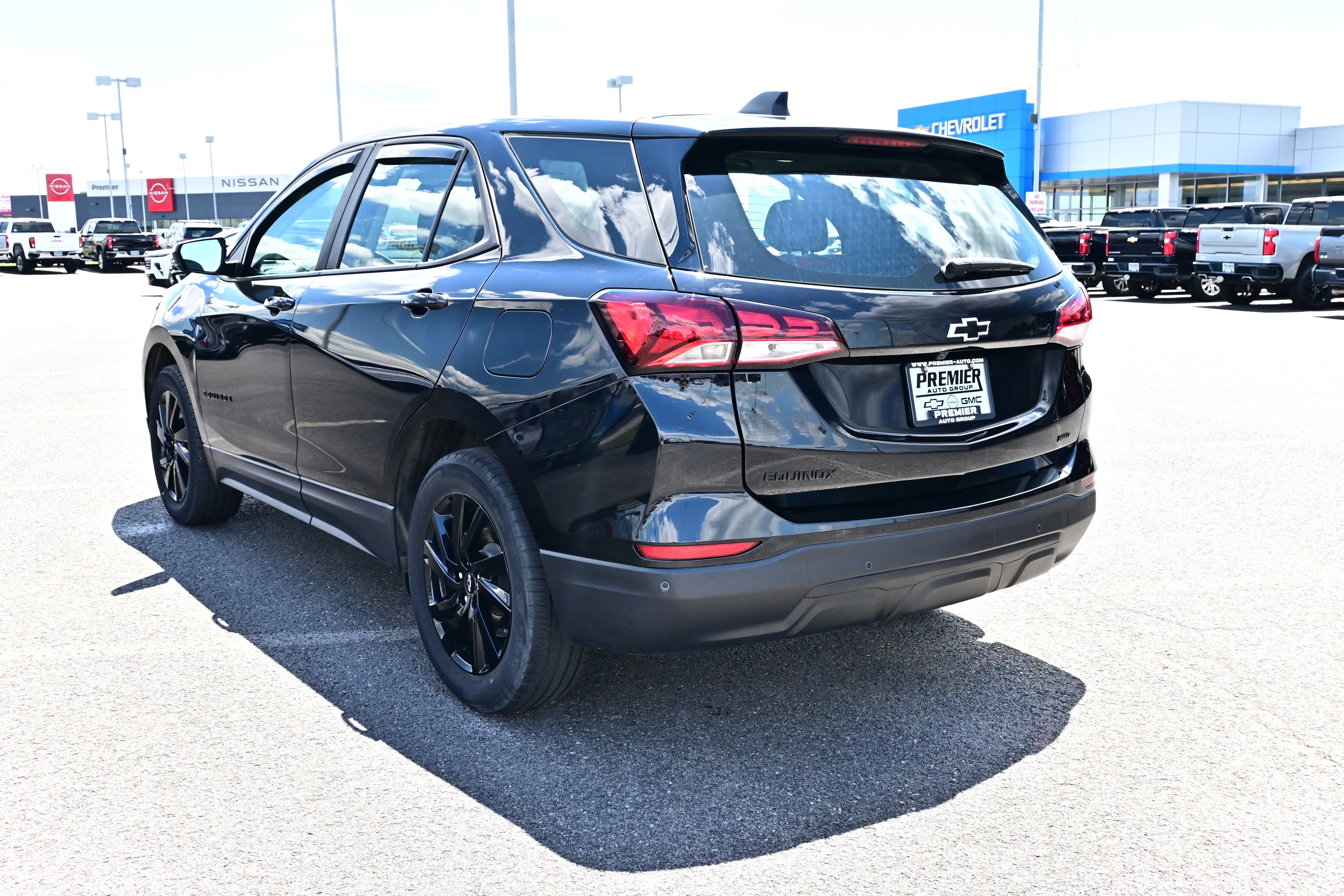 2023 Chevrolet Equinox LS