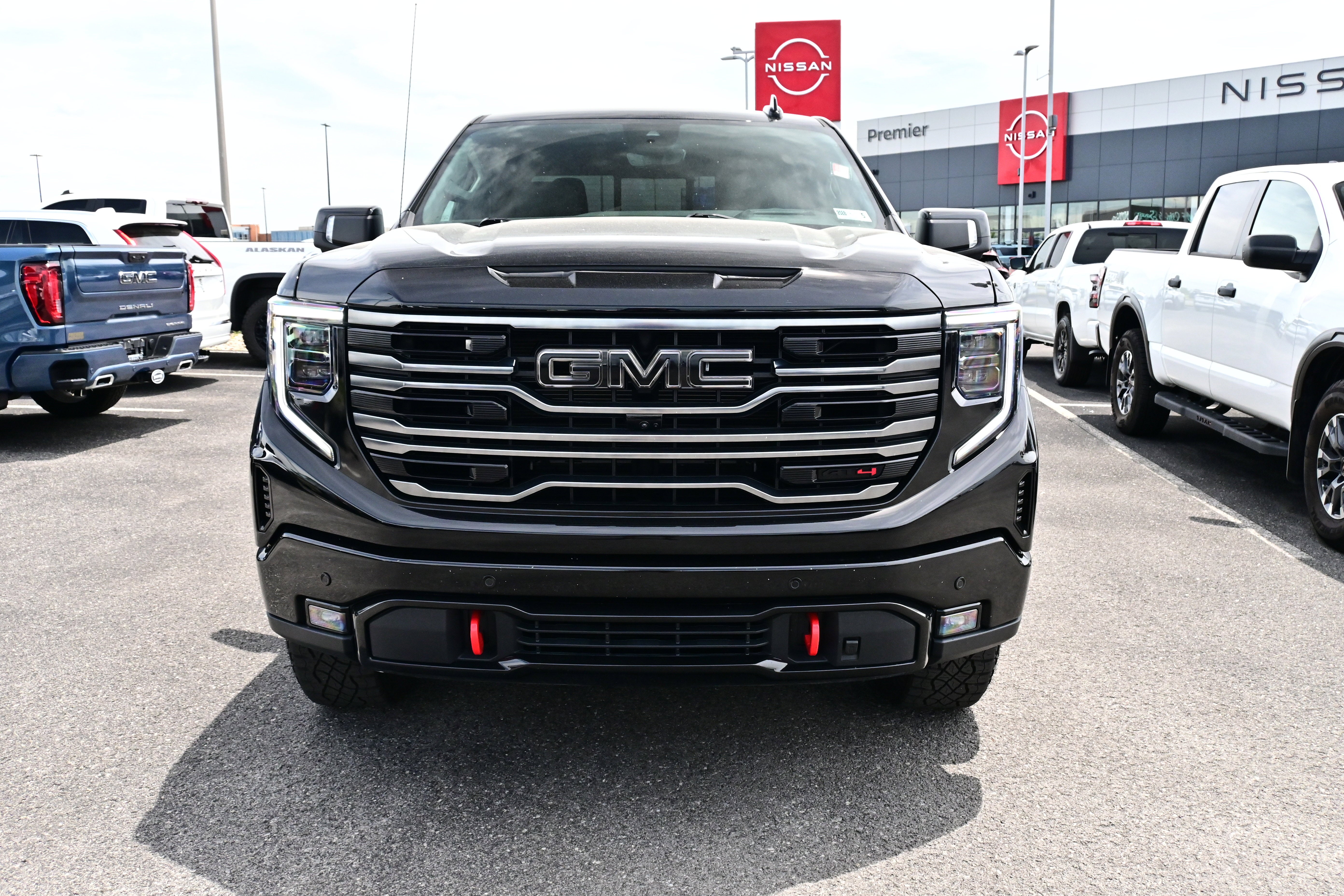 2025 GMC Sierra 1500 AT4