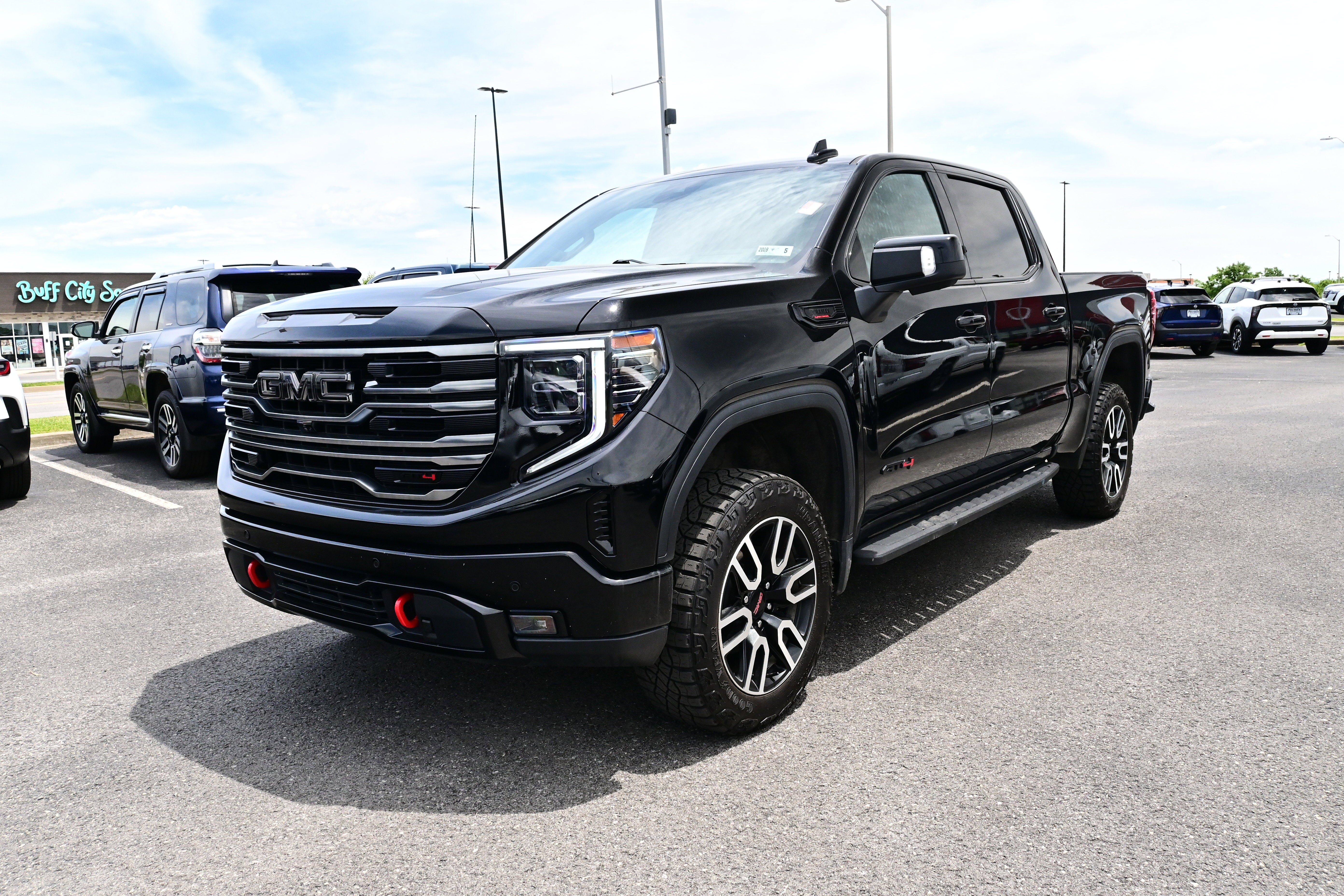 2025 GMC Sierra 1500 AT4