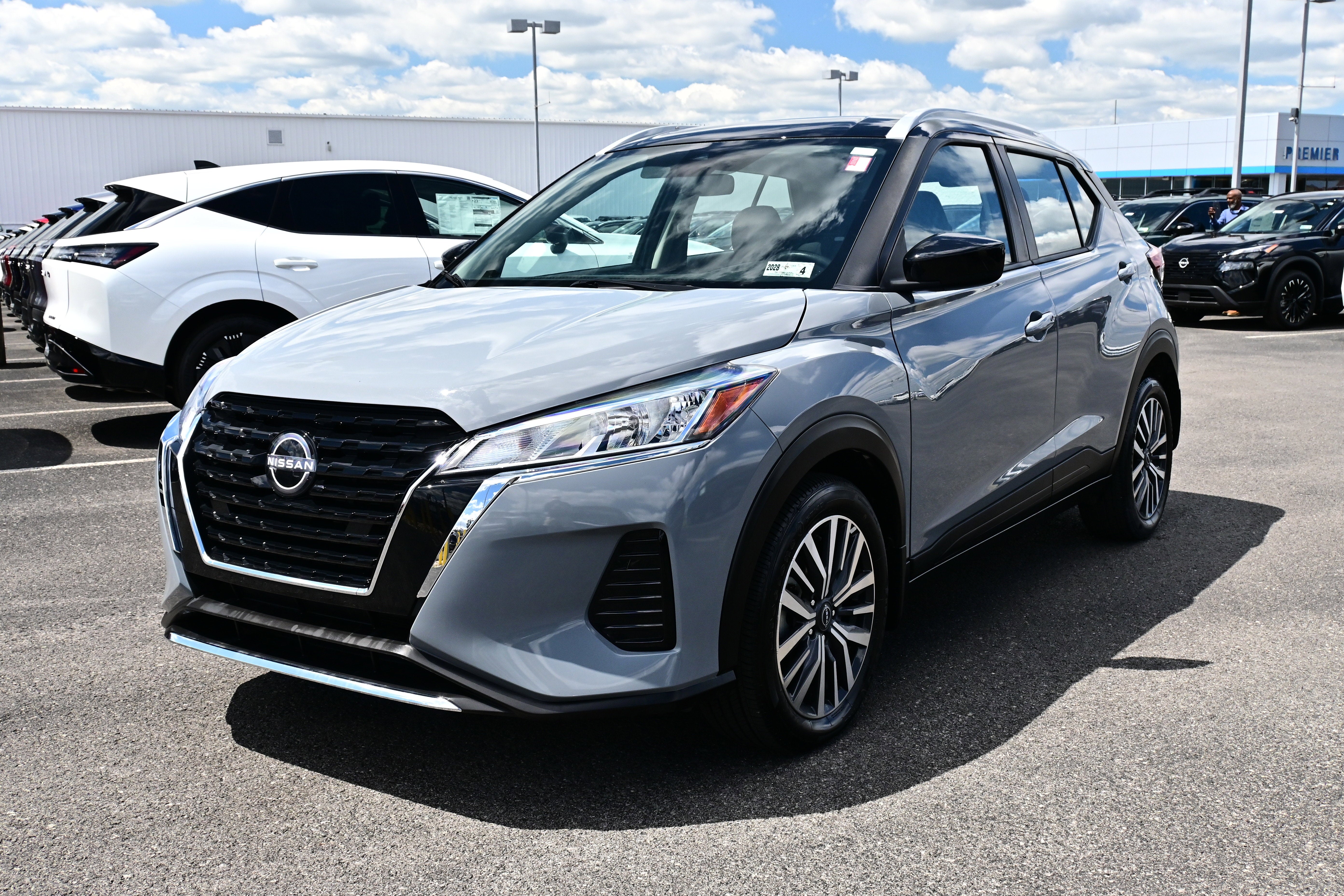2023 Nissan Kicks SV