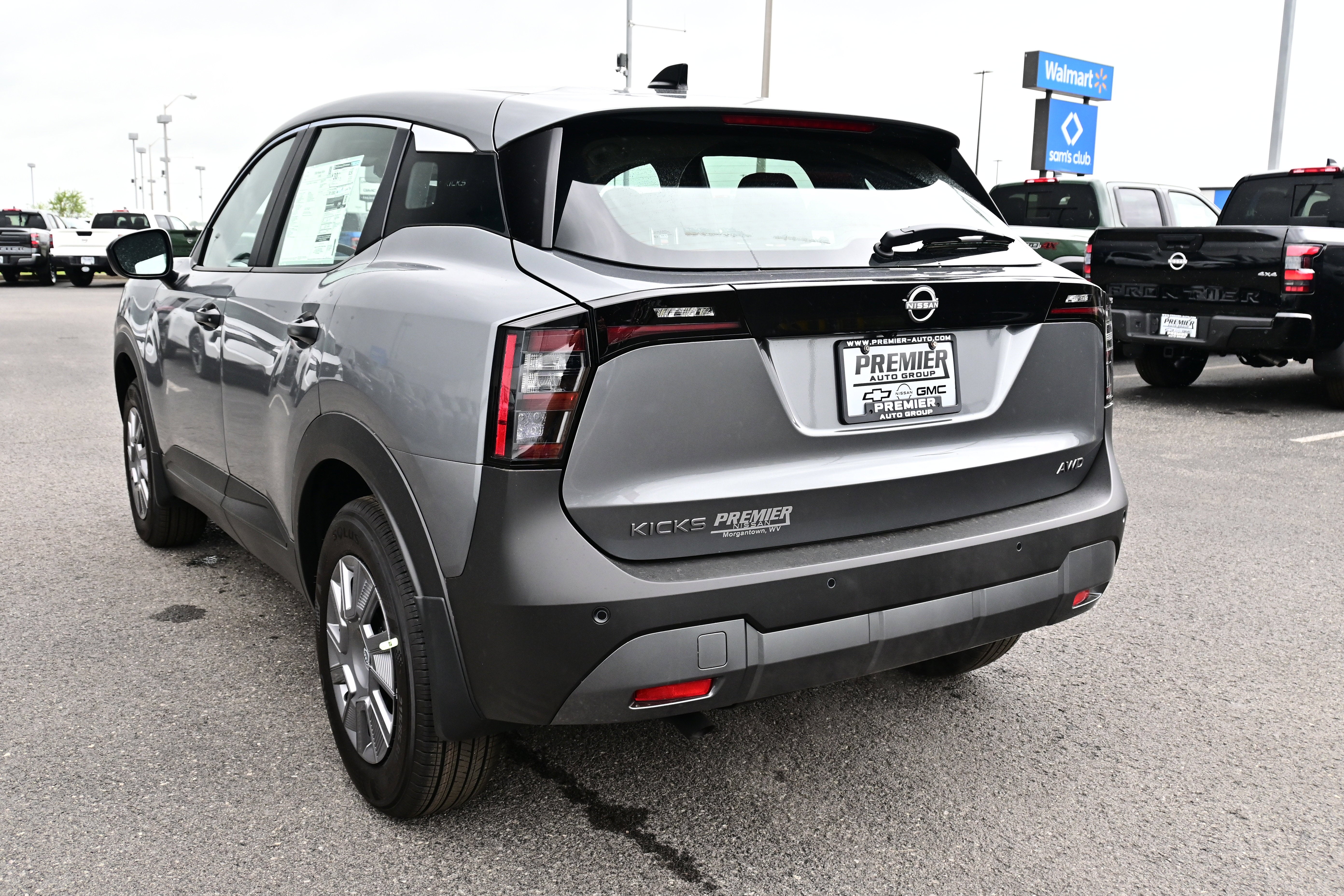 2026 Nissan Kicks S