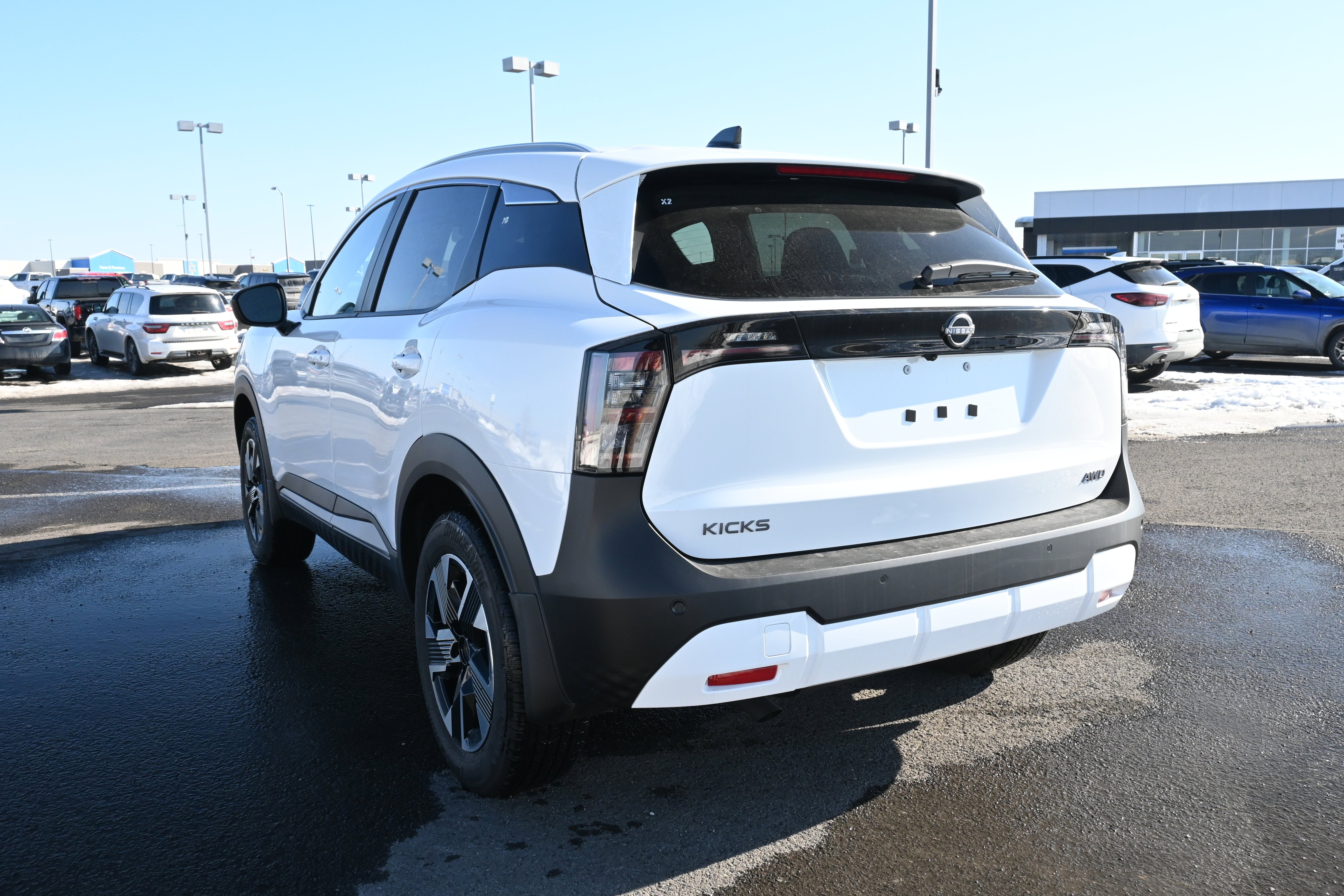 2026 Nissan Kicks SV