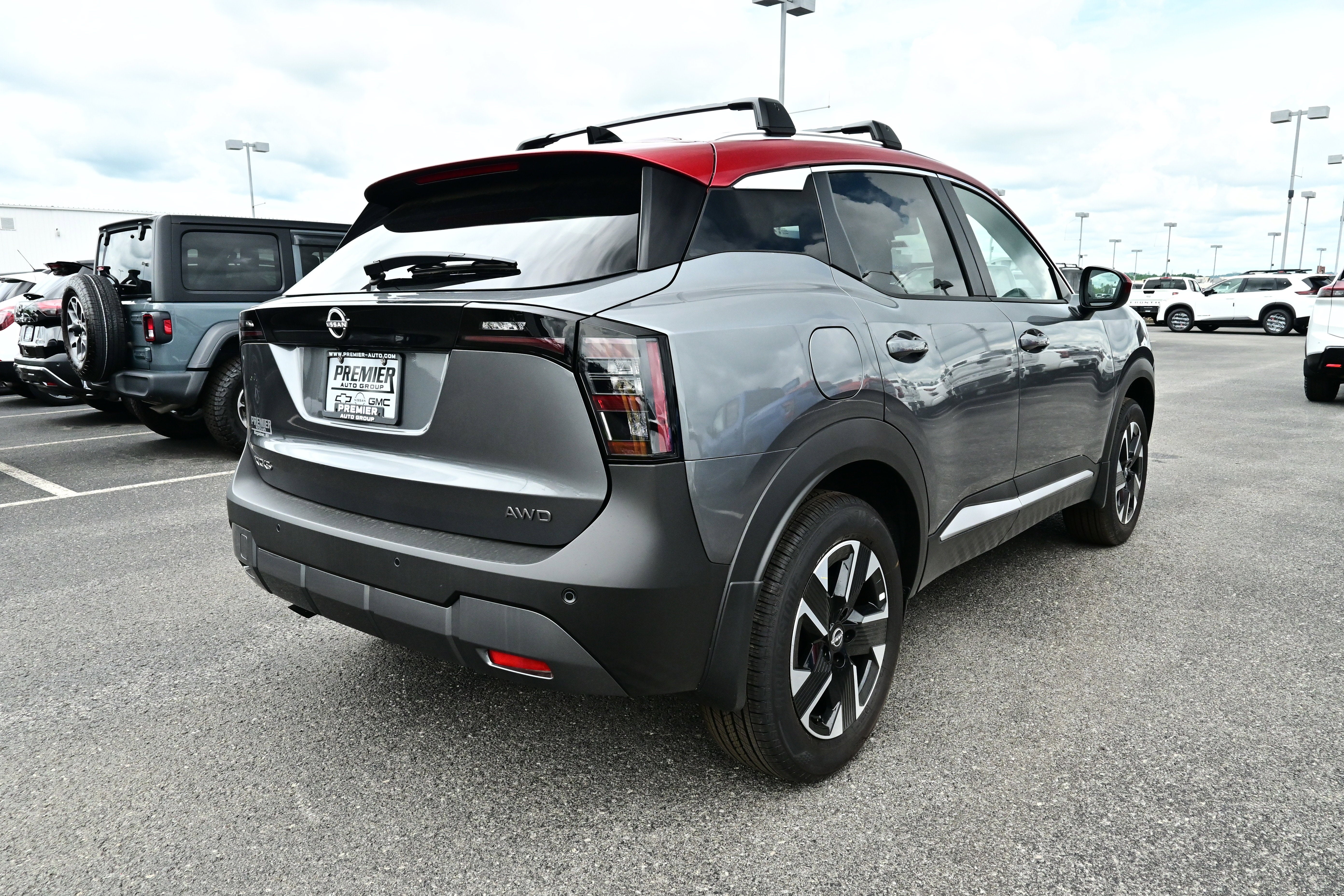 2026 Nissan Kicks SV