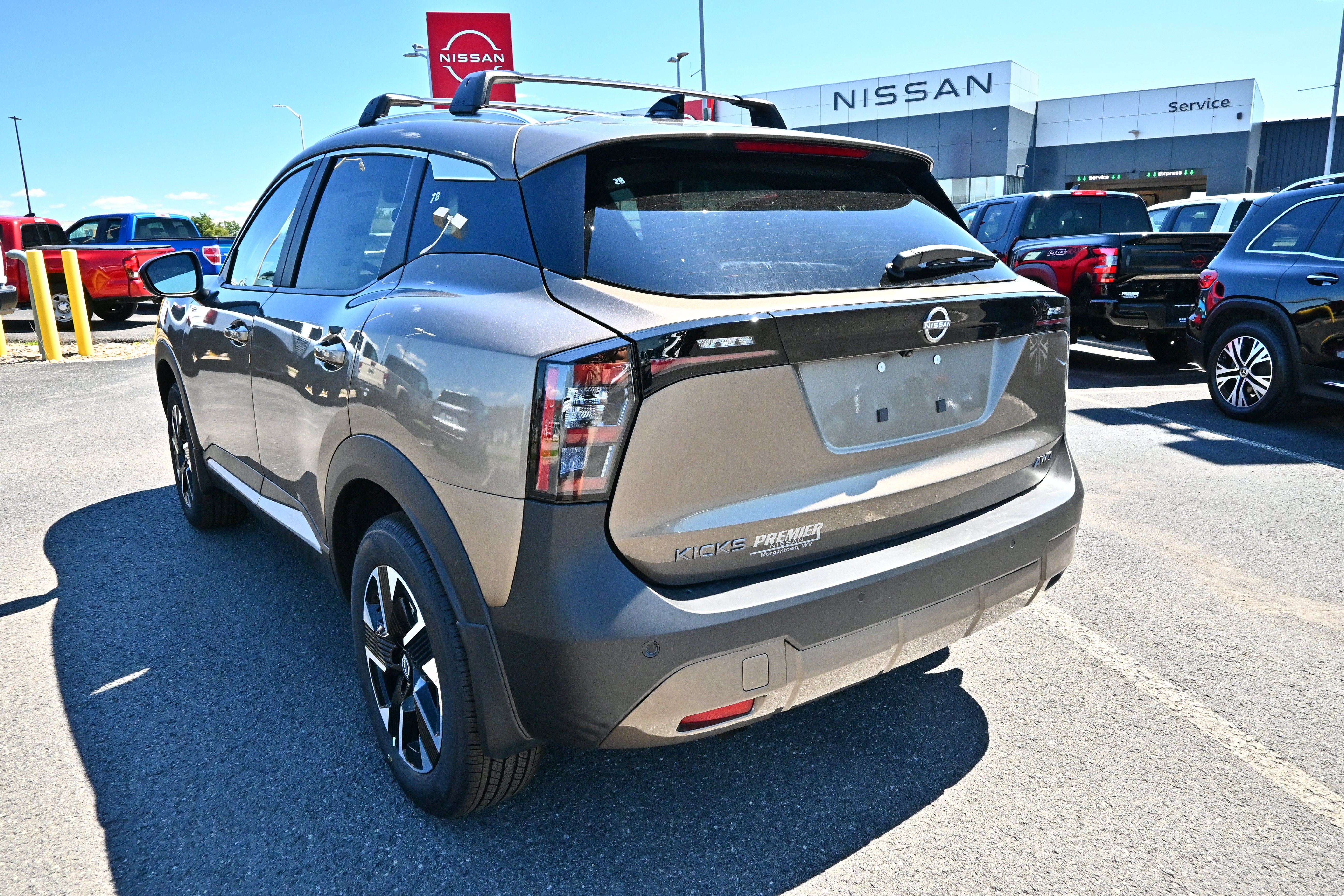 2026 Nissan Kicks SV