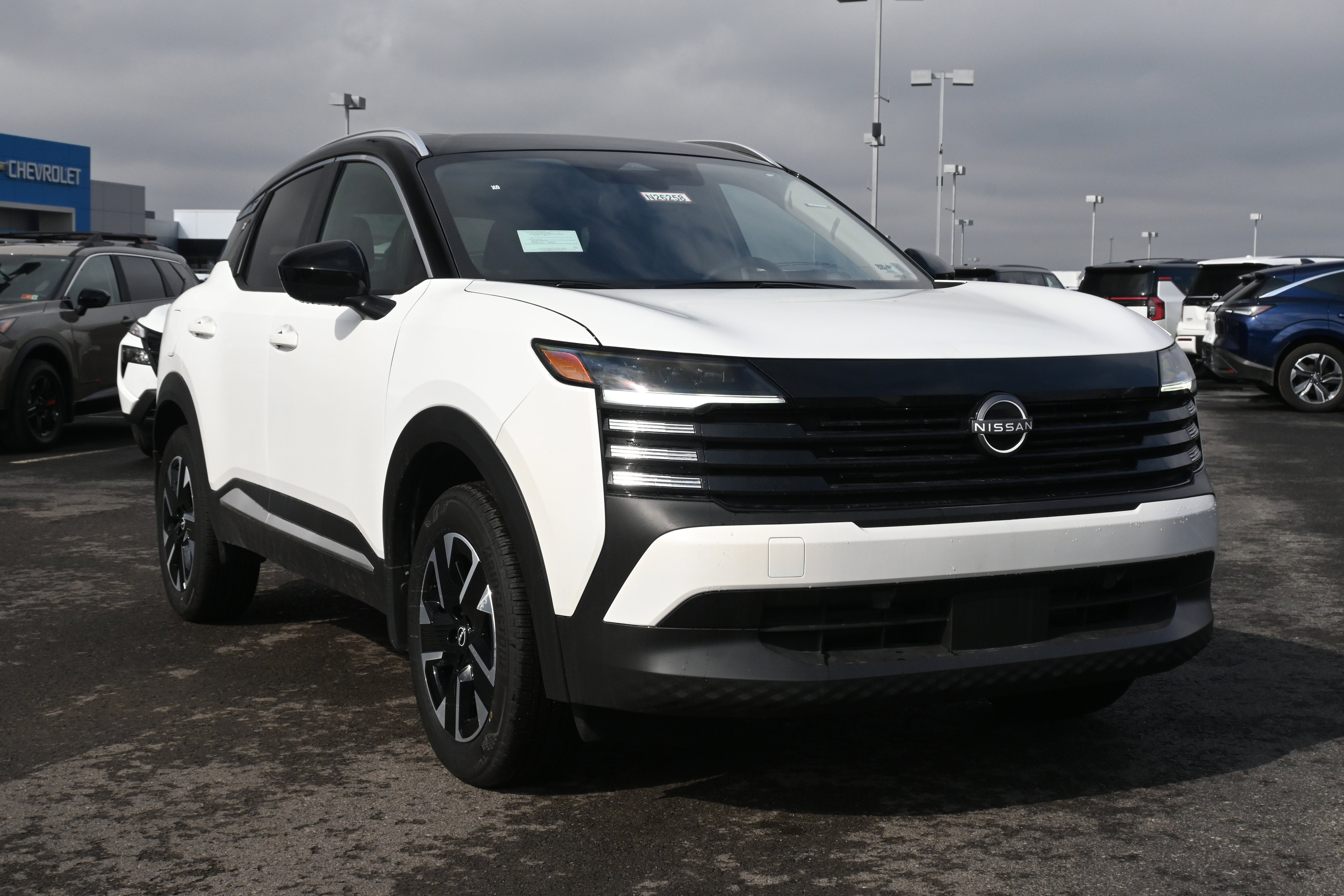 2026 Nissan Kicks SV