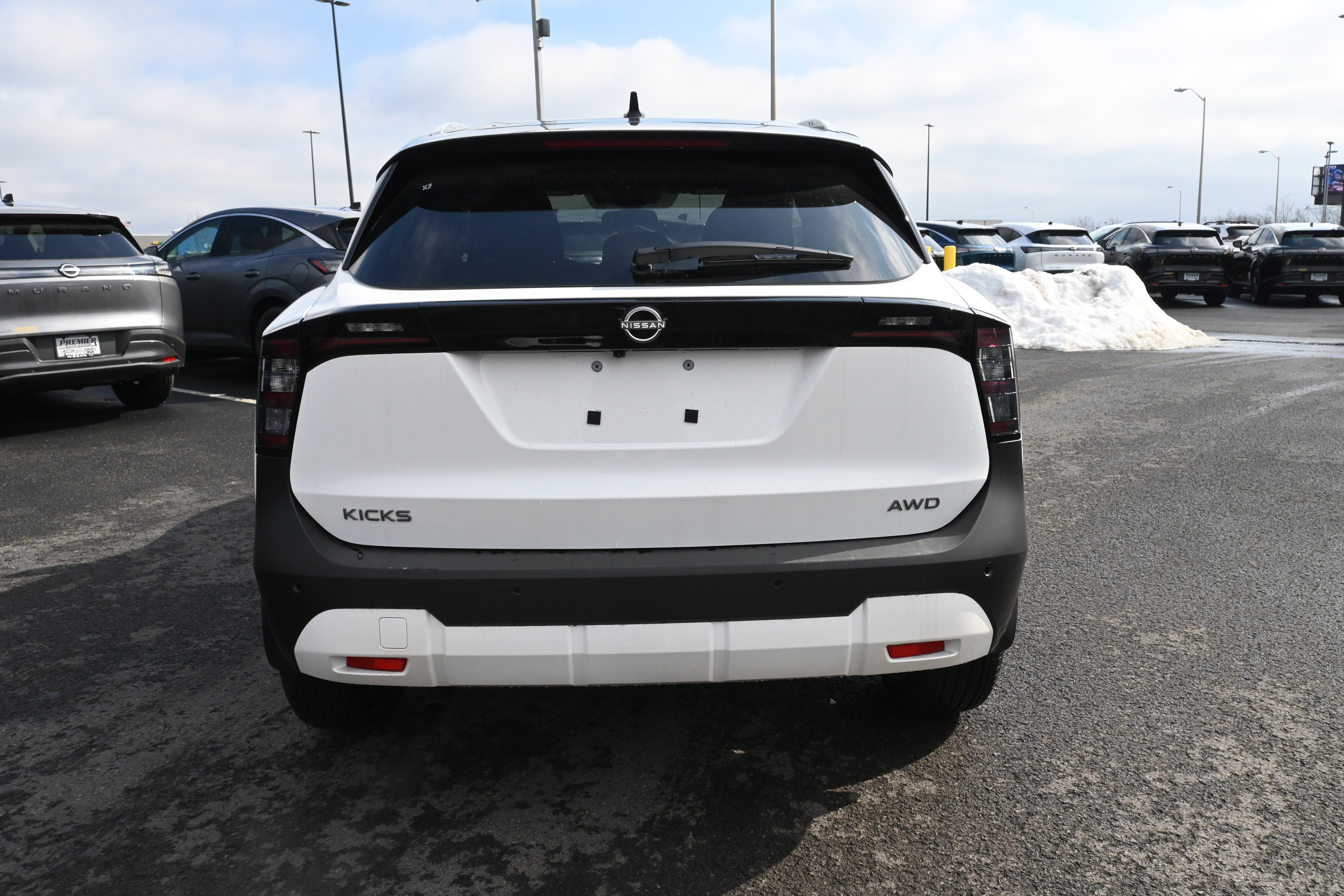 2026 Nissan Kicks SV