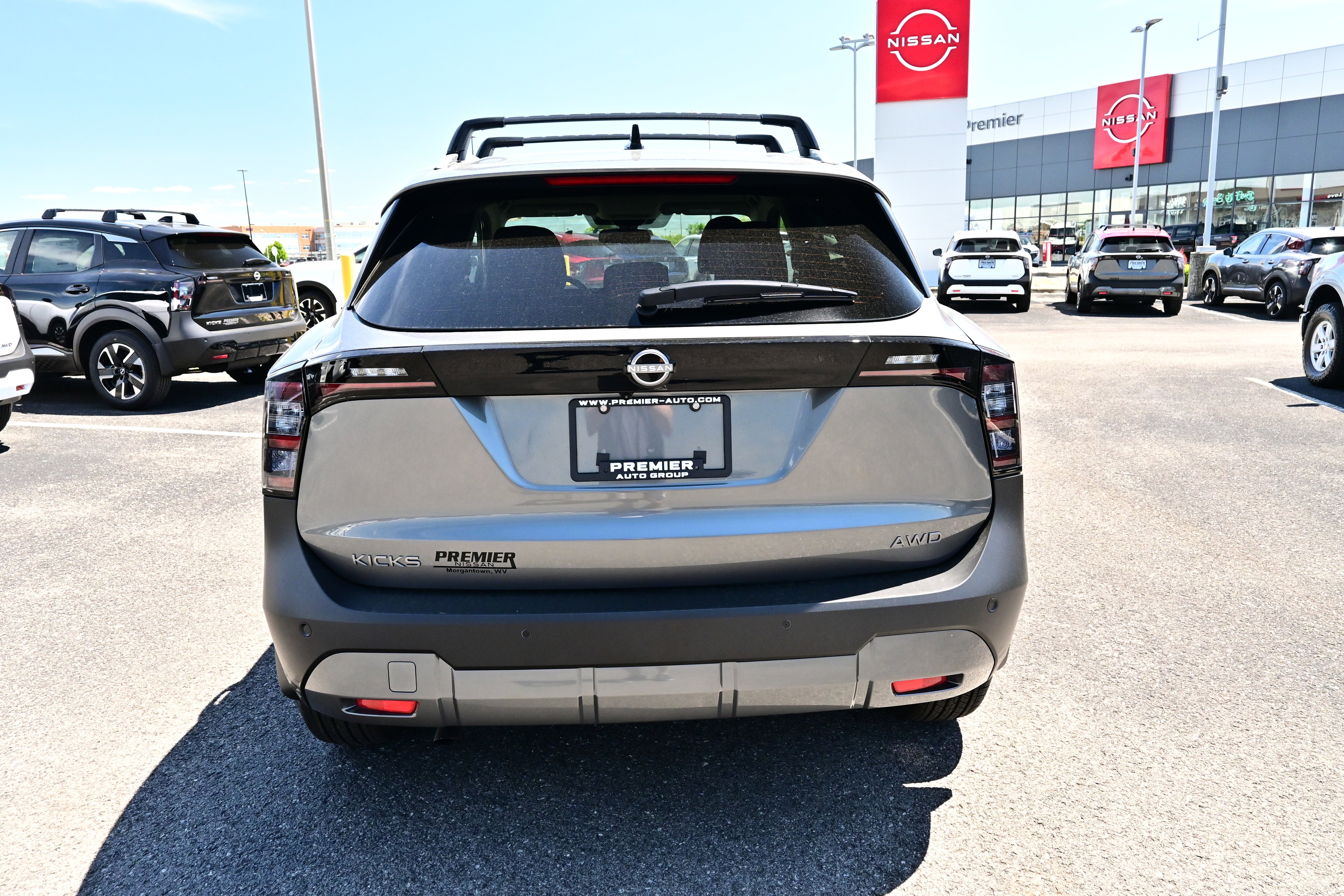 2026 Nissan Kicks SV