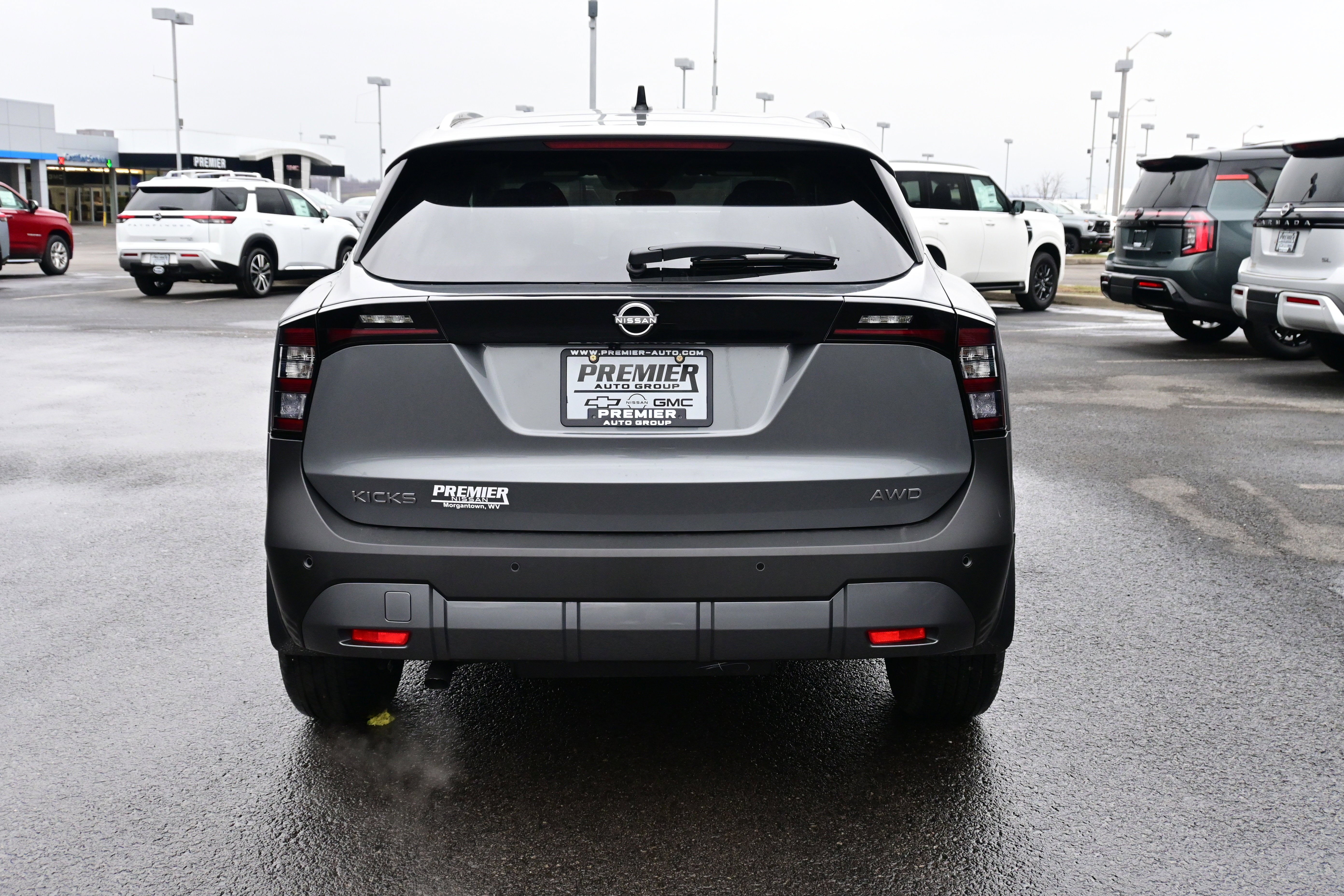 2026 Nissan Kicks SV