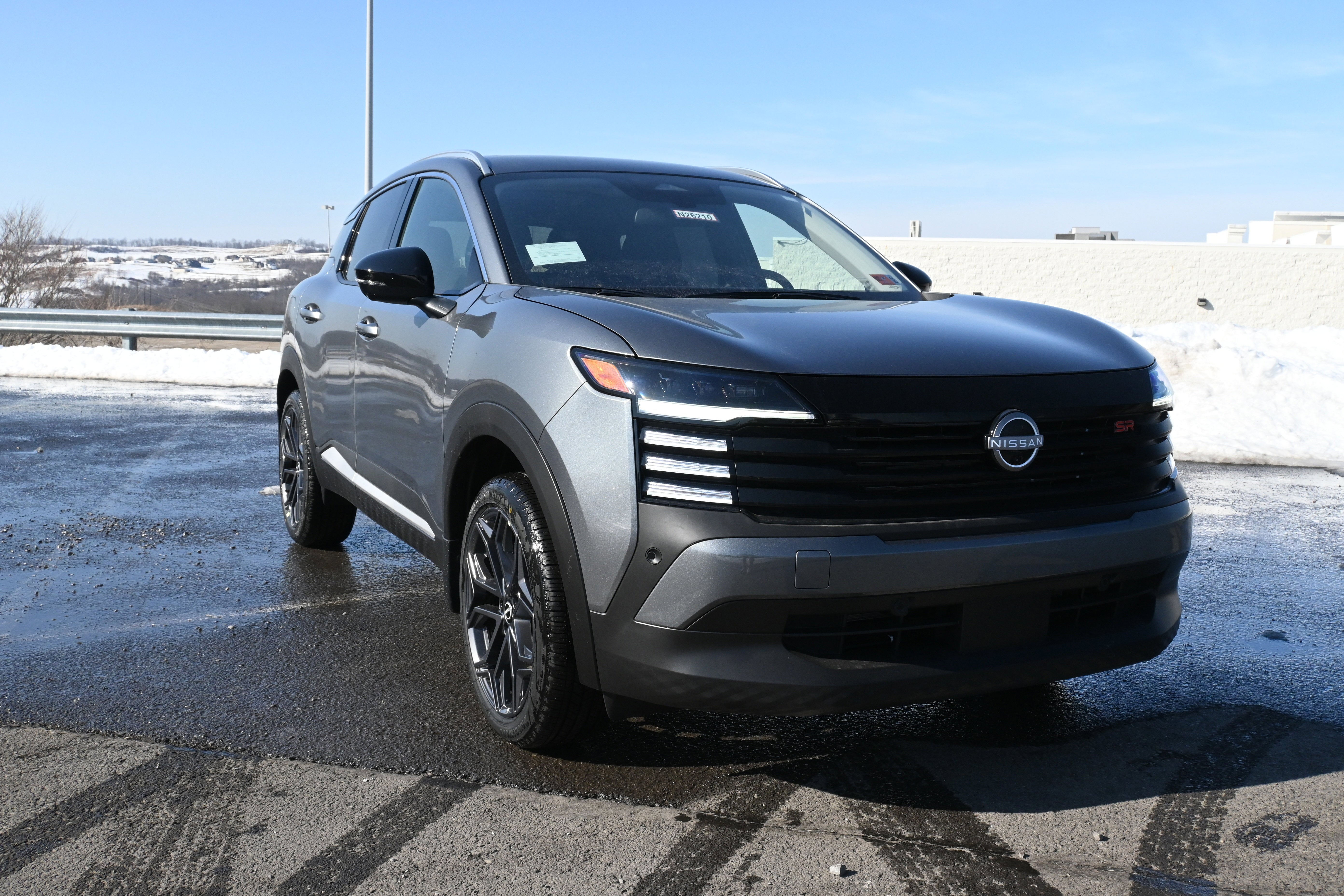 2026 Nissan Kicks SR