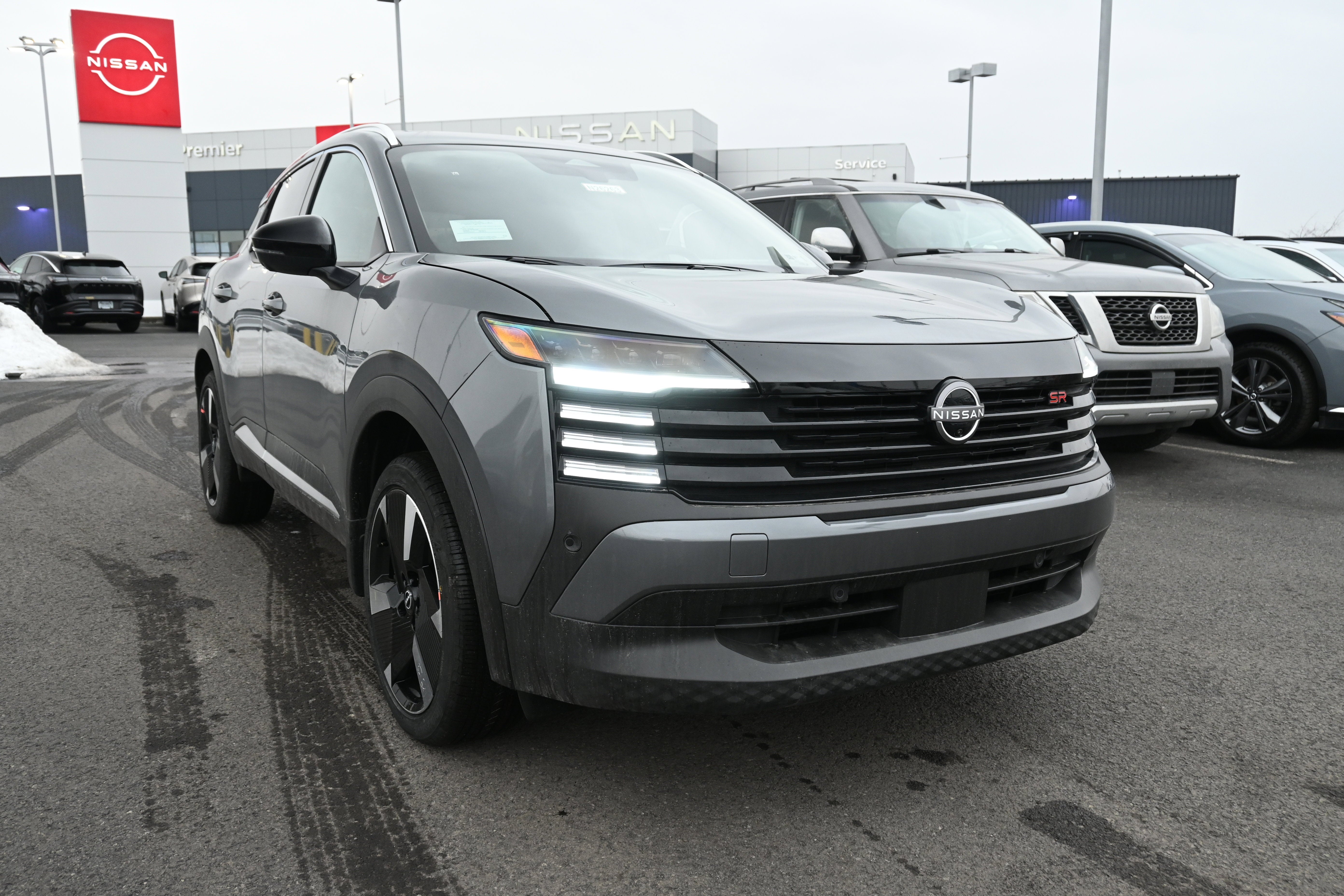 2026 Nissan Kicks SR