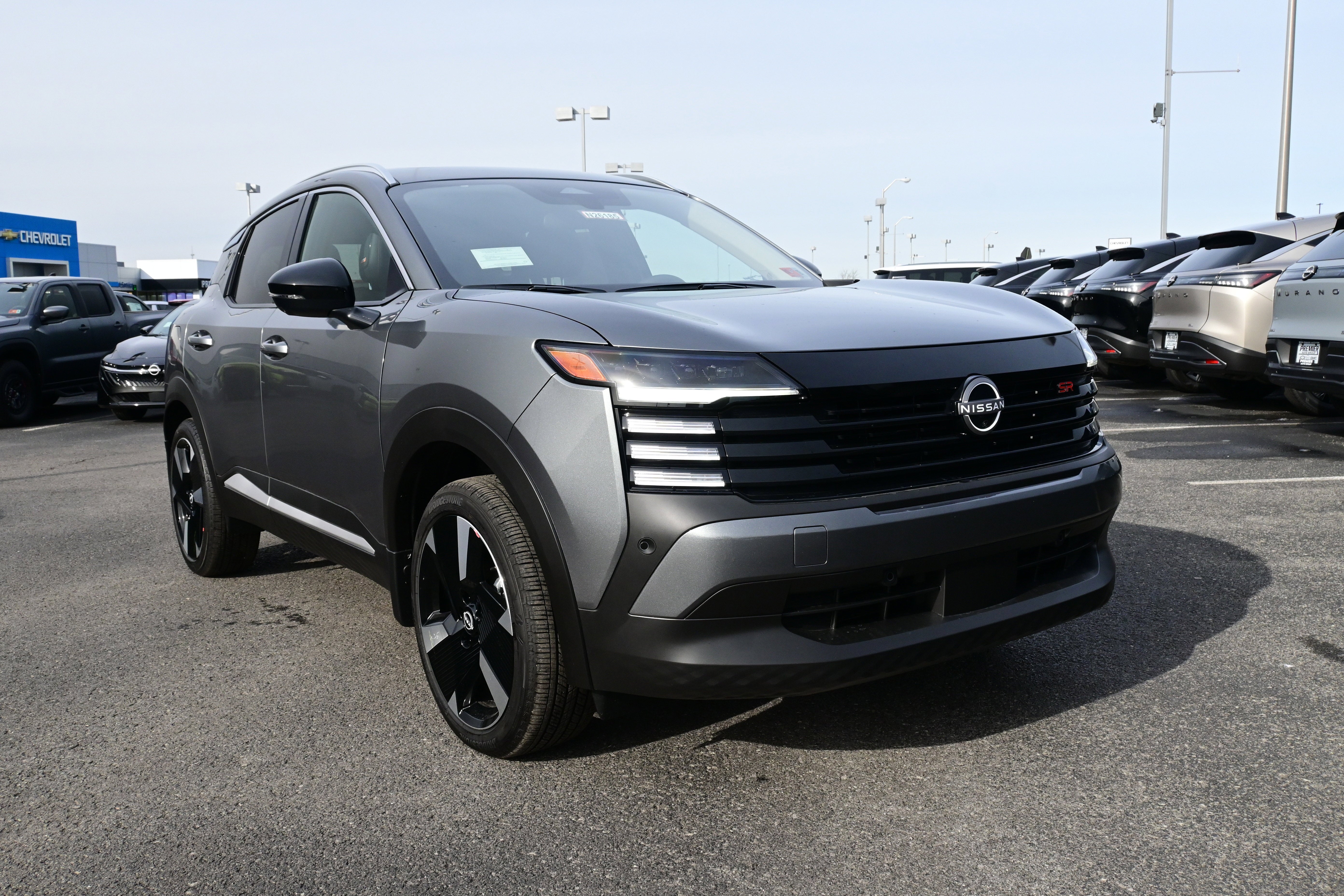 2026 Nissan Kicks SR