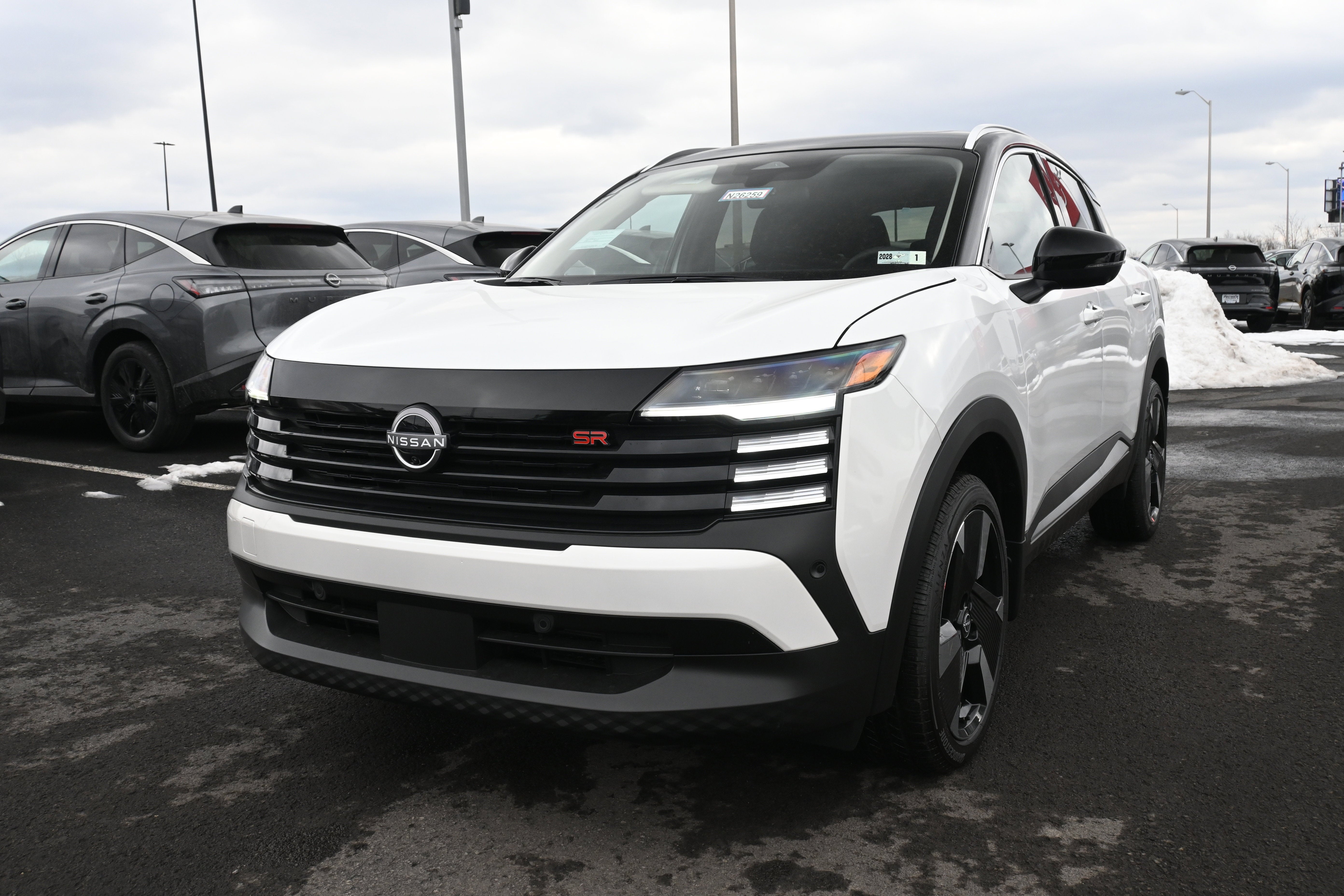 2026 Nissan Kicks SR