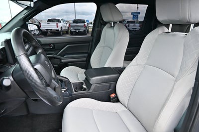 2025 Toyota Tacoma 4WD SR5