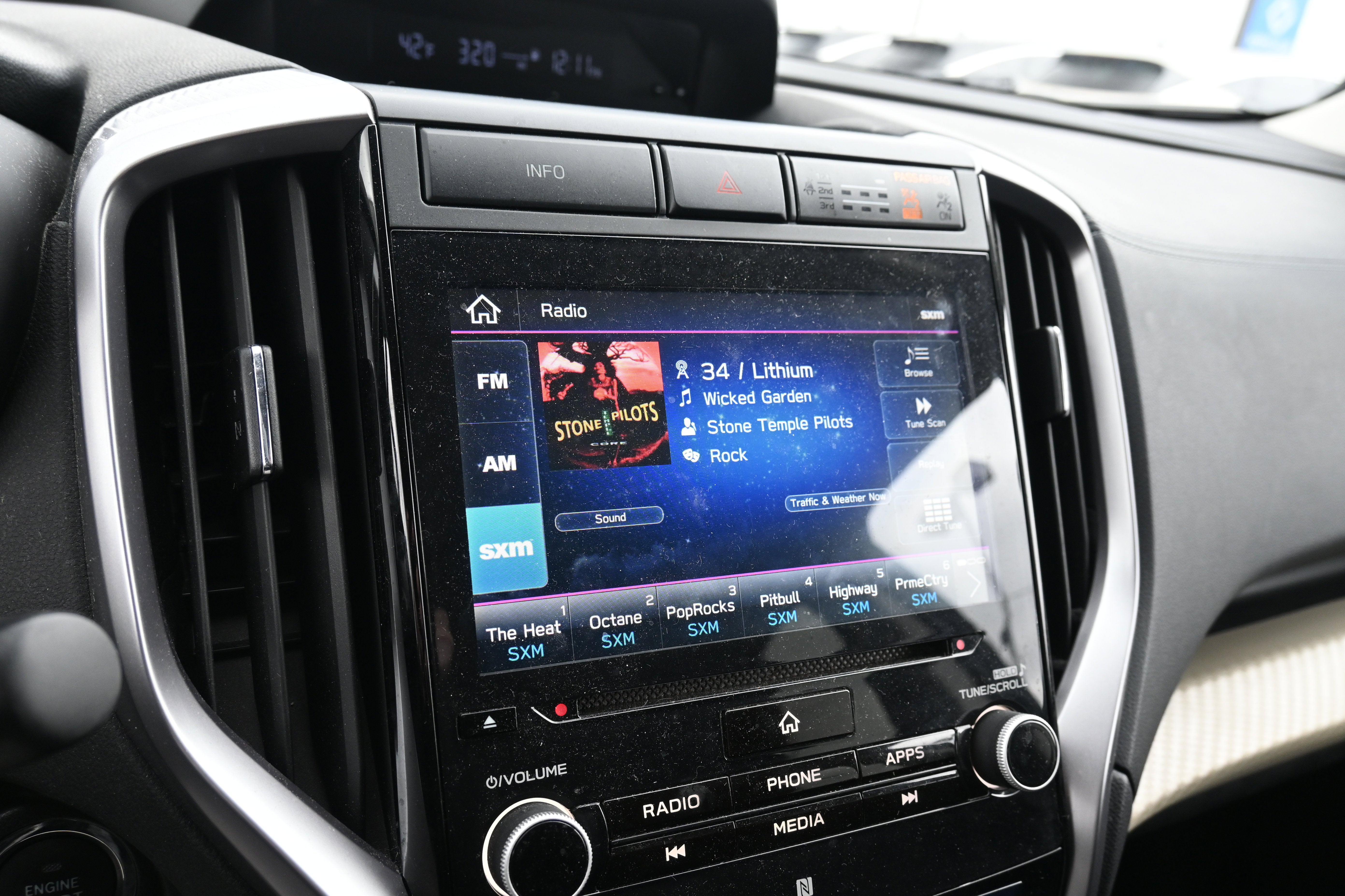 2022 Subaru Ascent Premium