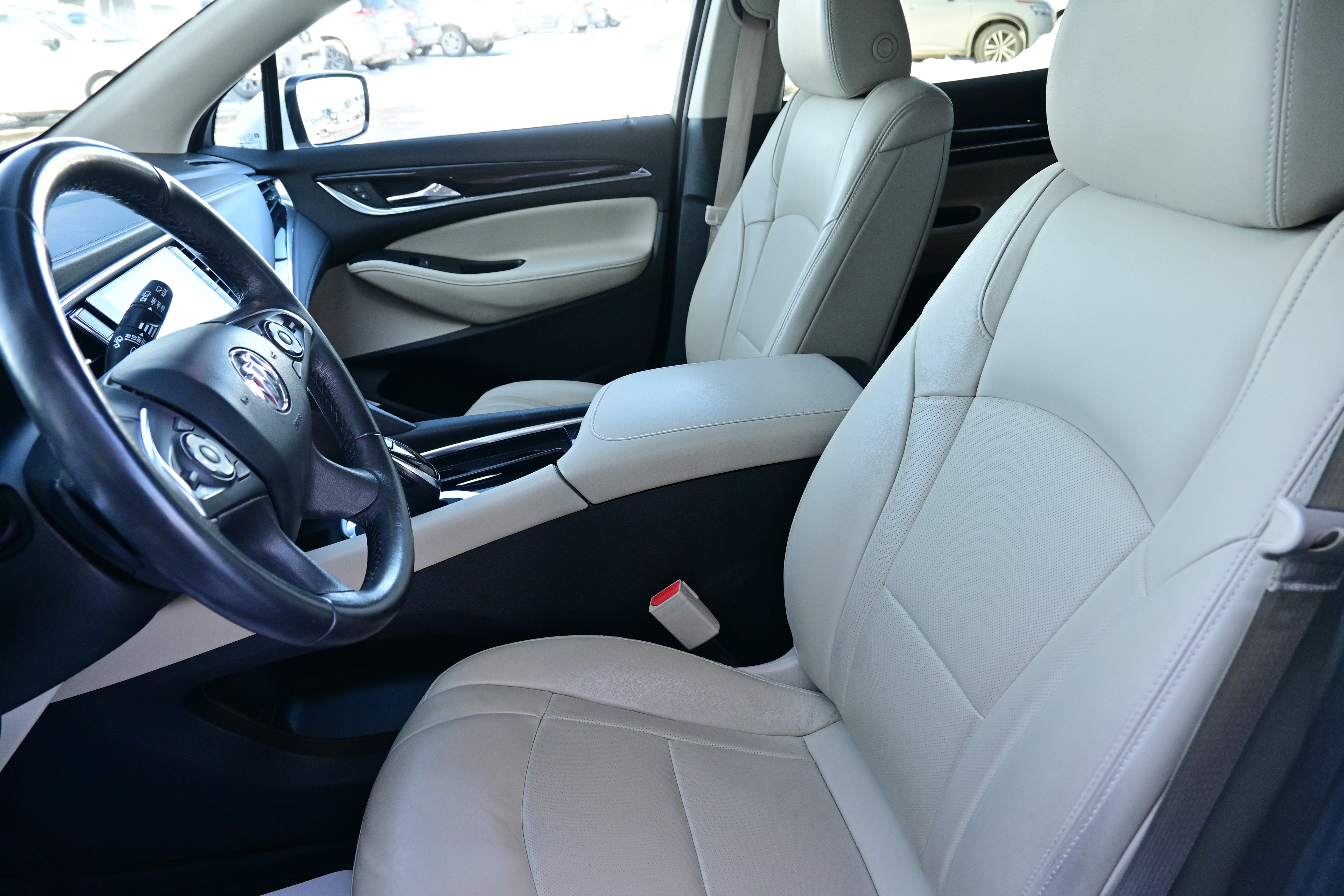 2021 Buick Enclave Essence