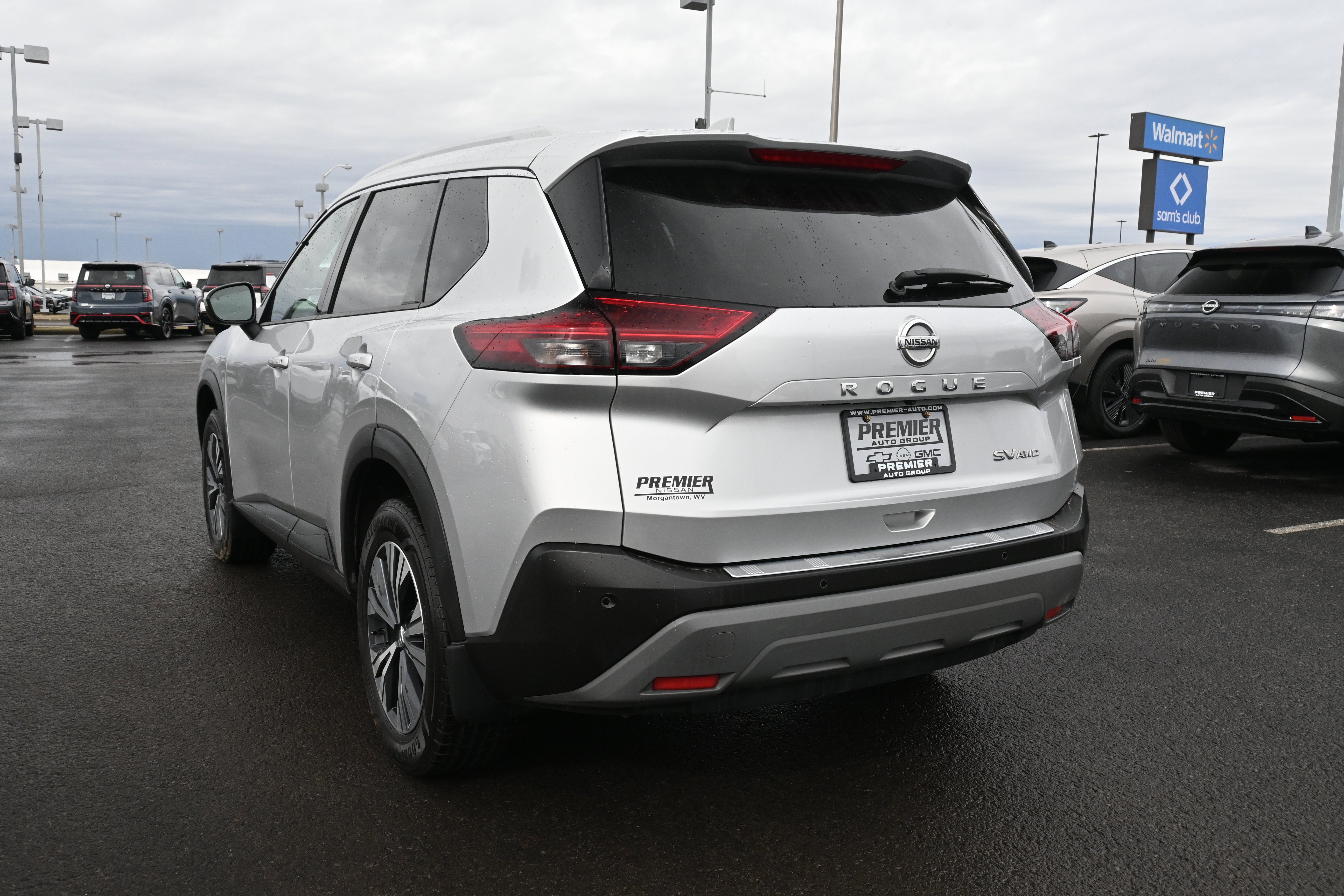 2021 Nissan Rogue SV