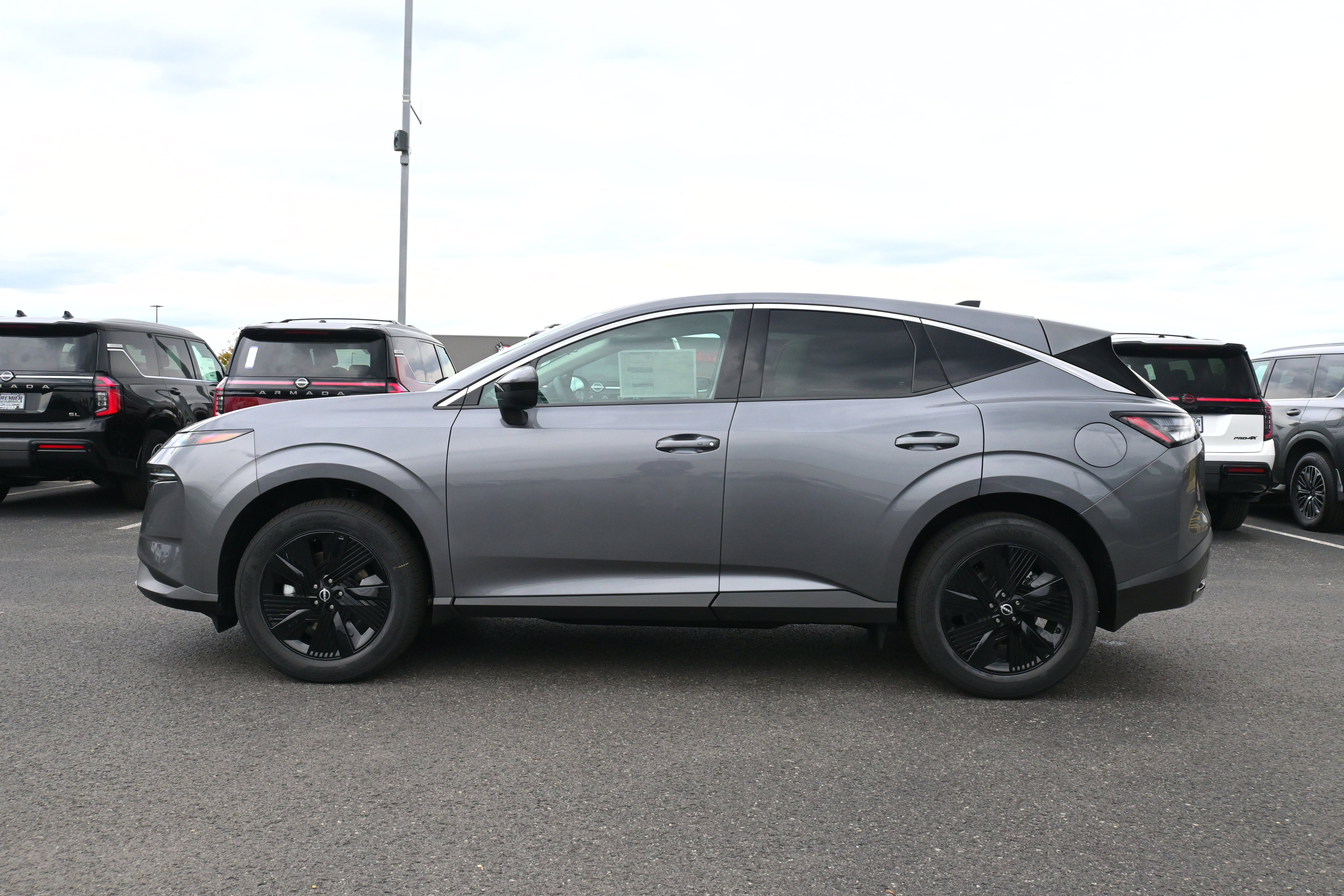2026 Nissan Murano SV
