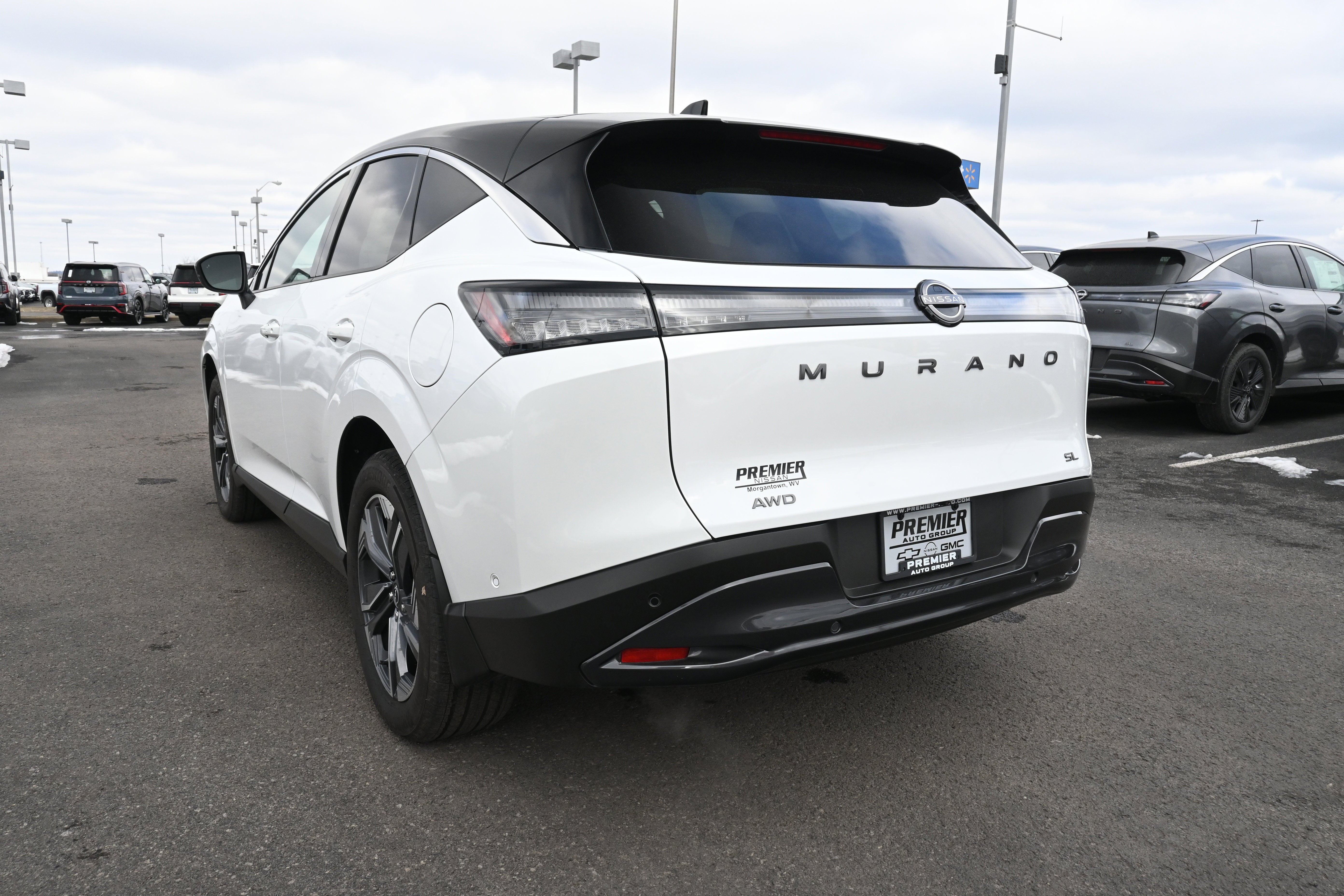 2025 Nissan Murano SL