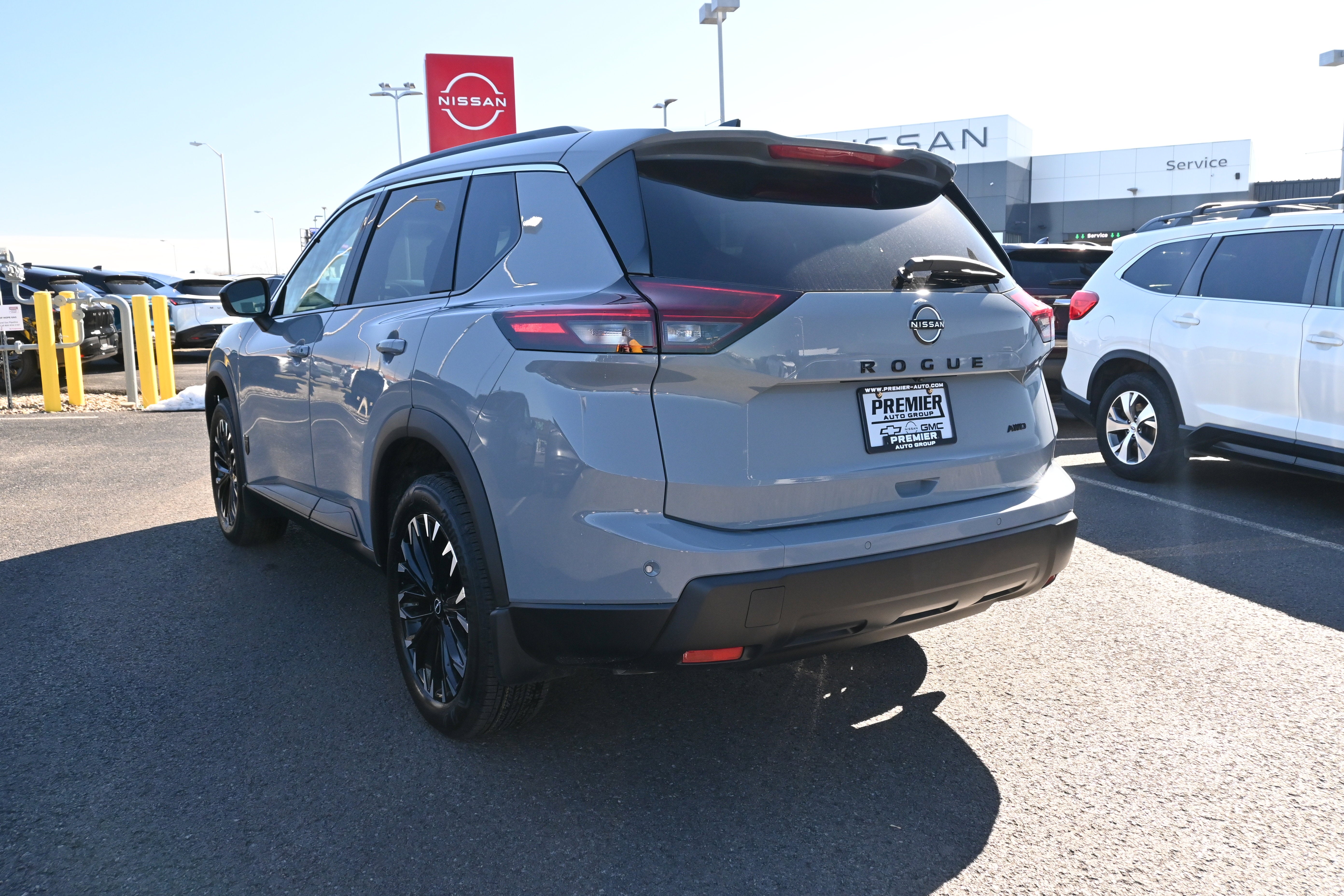 2026 Nissan Rogue Dark Armor™