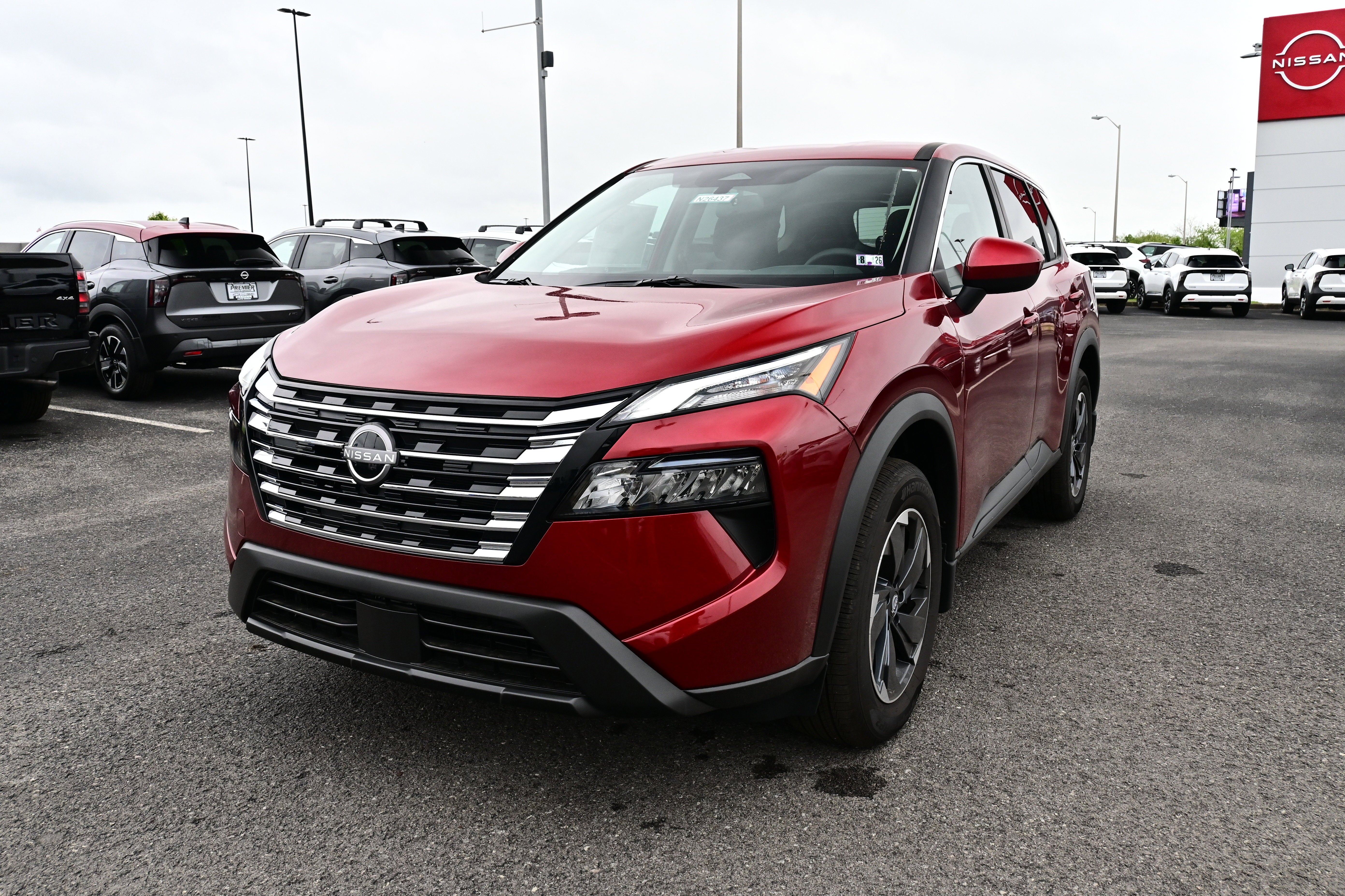 2026 Nissan Rogue SV