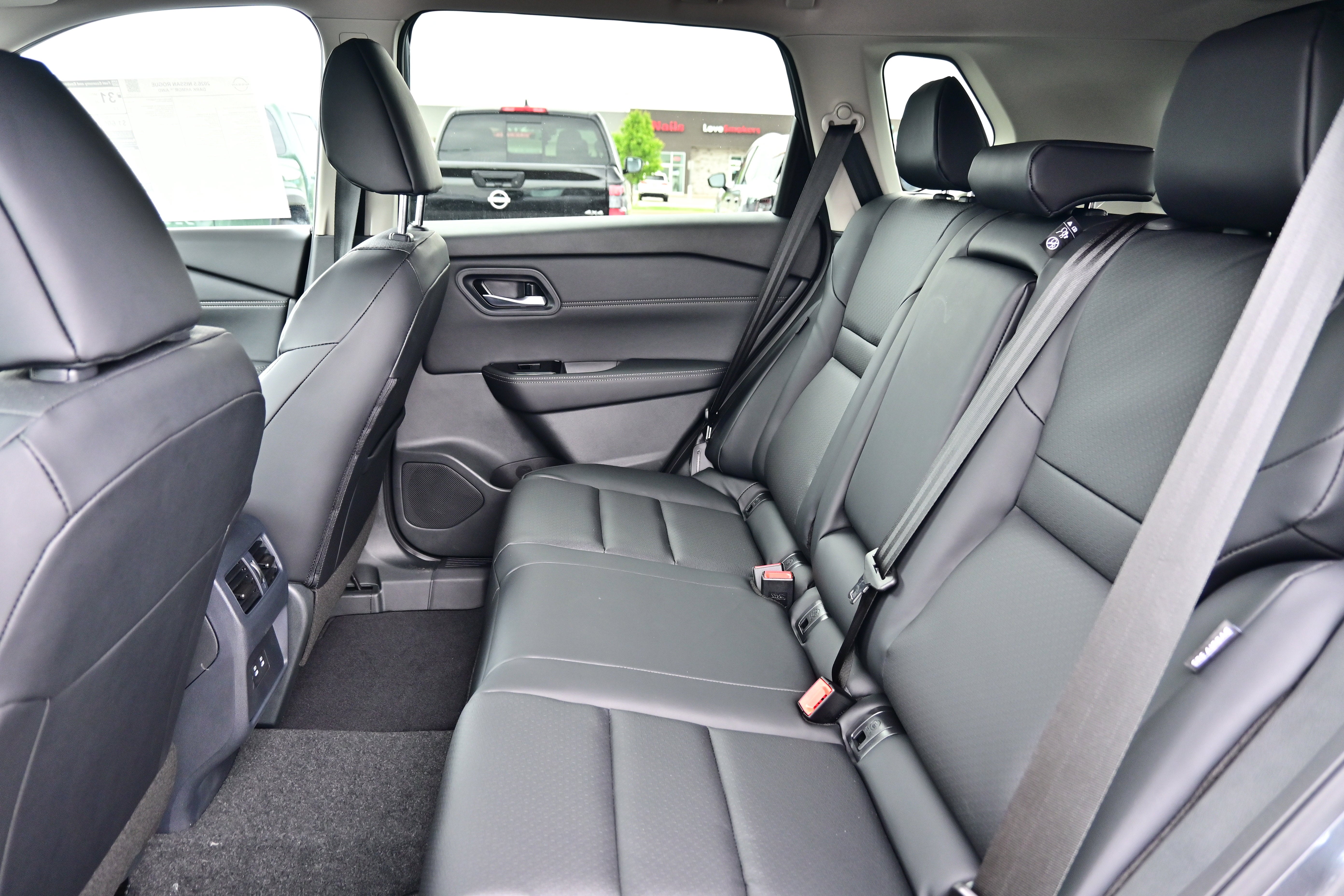 2026 Nissan Rogue Dark Armor™