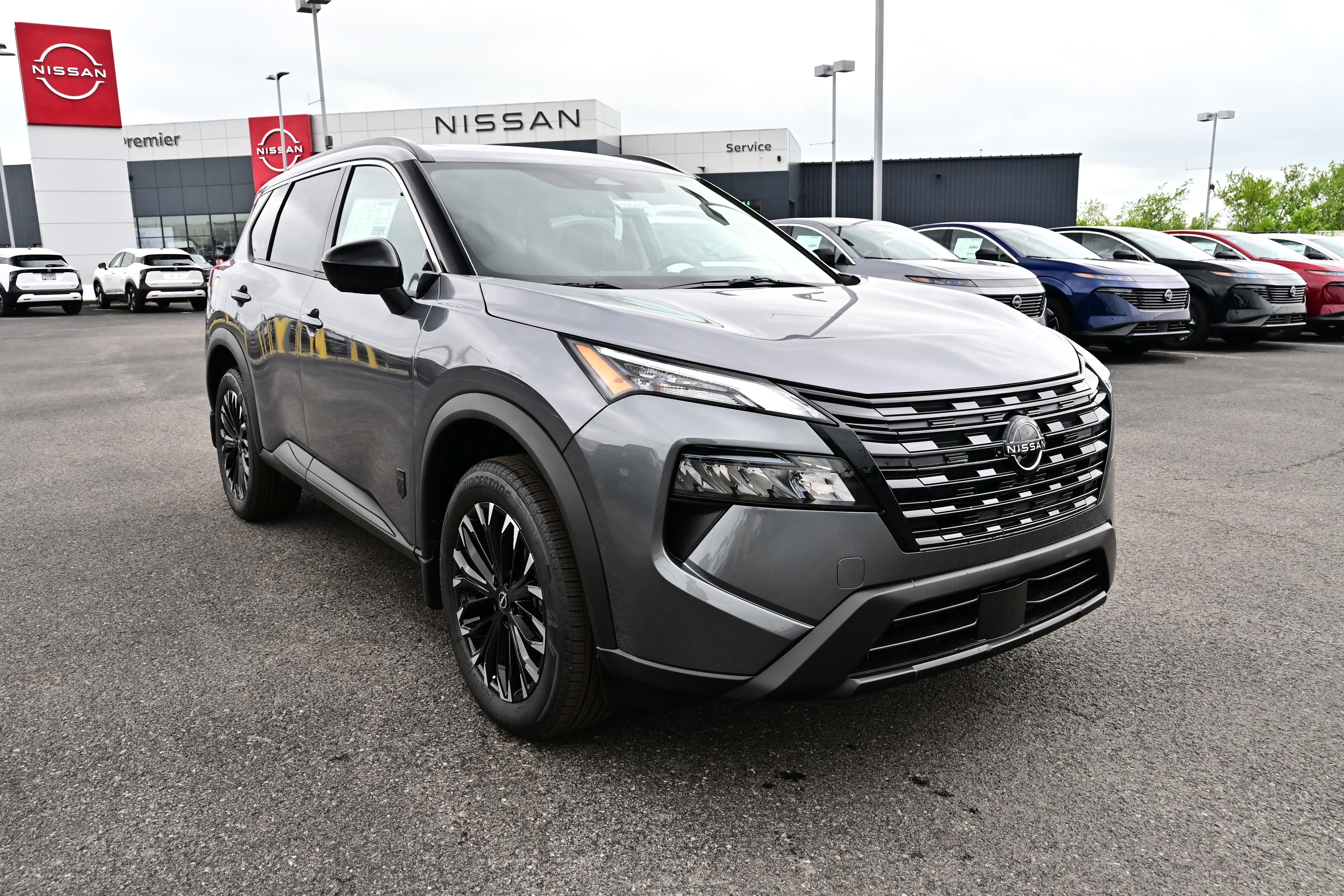 2026 Nissan Rogue Dark Armor™