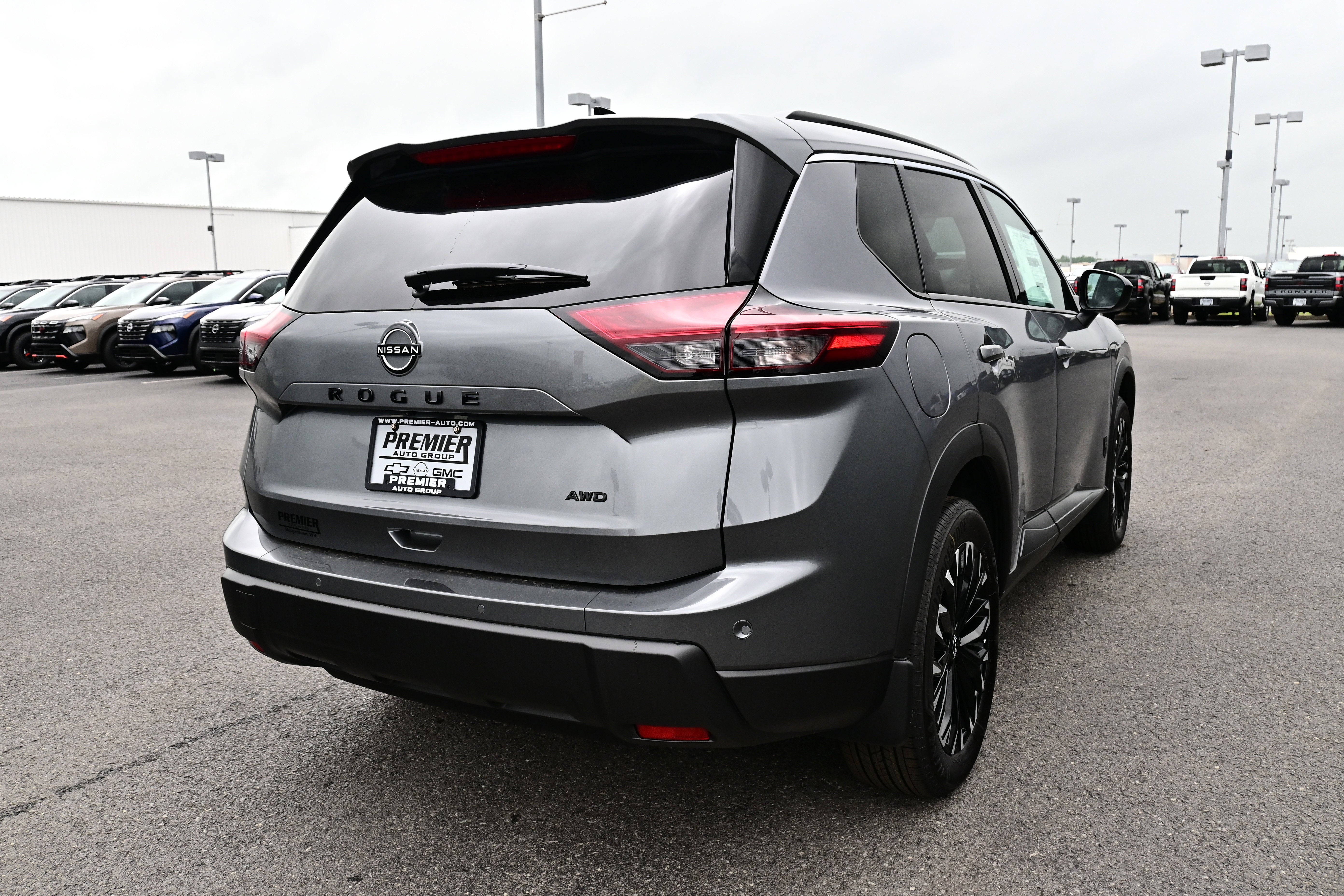 2026 Nissan Rogue Dark Armor™
