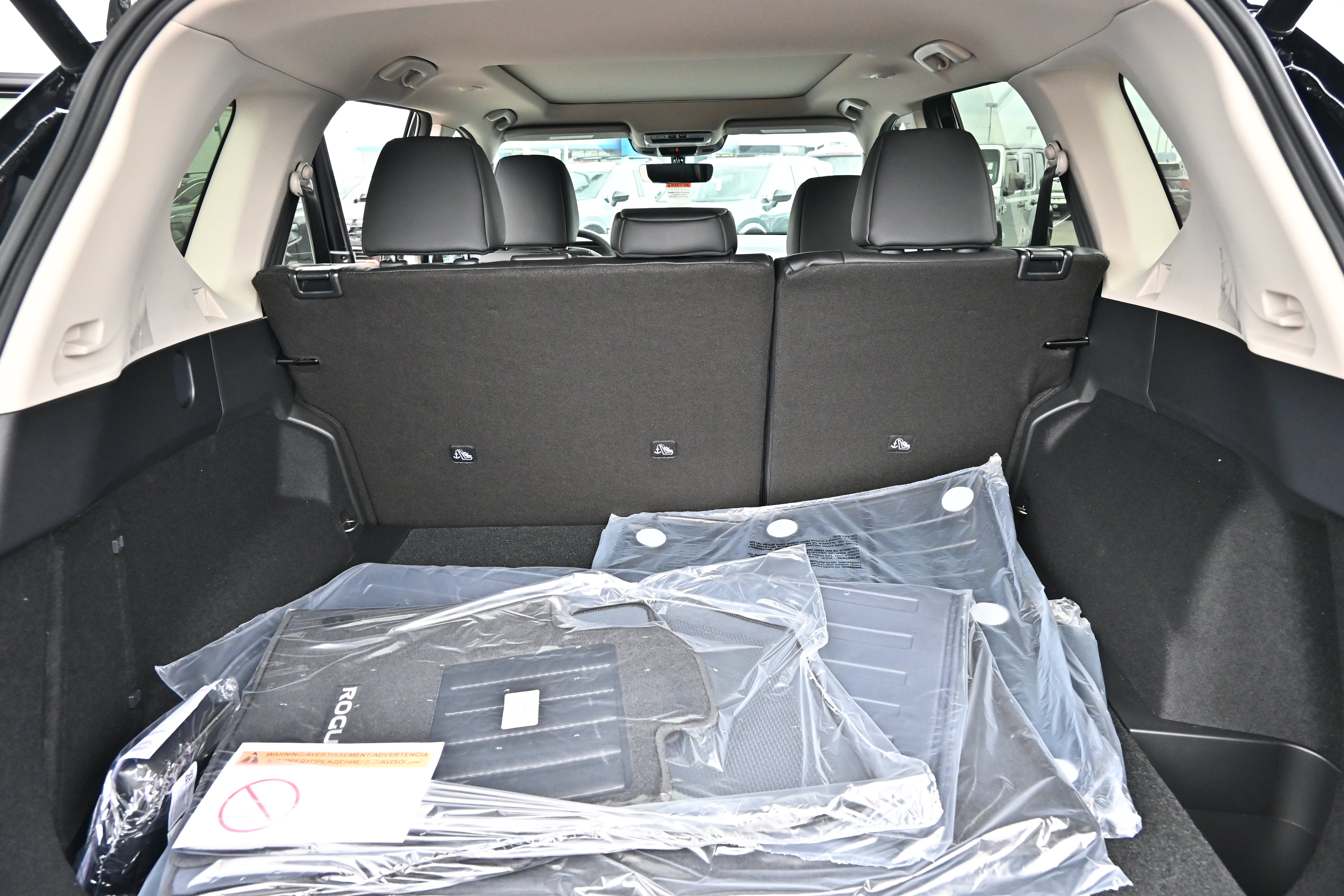 2026 Nissan Rogue Dark Armor™